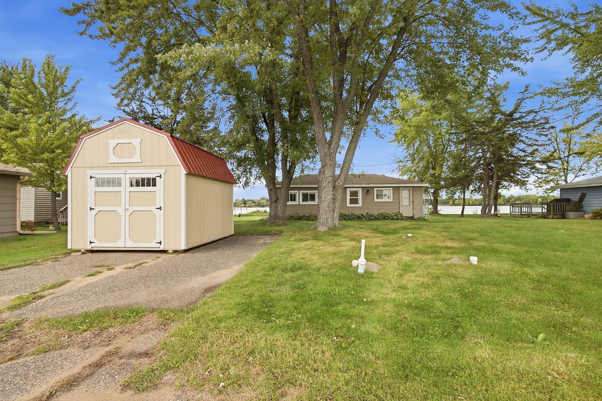 Photo 1 of Single family home for sale at 31468 London Dr Ne, Cambridge, MN 55008 | MLS# 7147040 | Listing updated on 2026-09-24