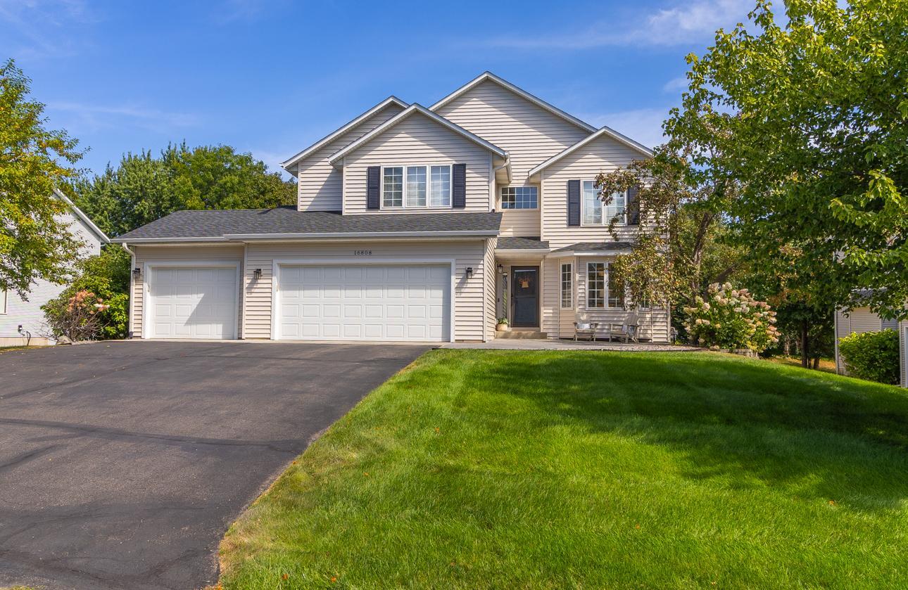 Photo 1 of Single family home for sale at 16808 Interlachen Blvd, Lakeville, MN 55044 | MLS# 7147453 | Listing updated on 2026-09-24