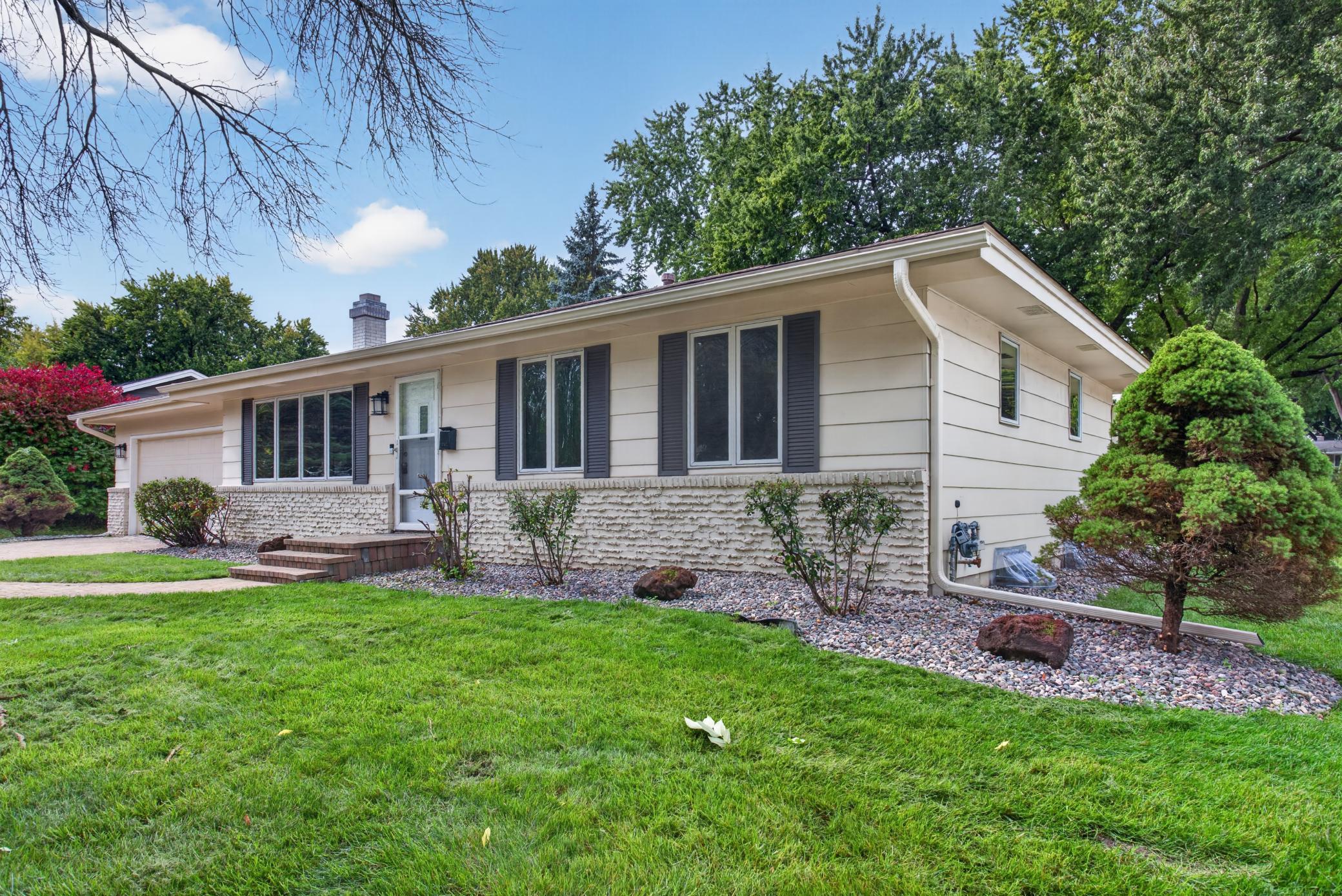 Photo 3 of Single family home for sale at 10132 Johnson Ave S, Minneapolis, MN 55437 | MLS# 7148644 | Listing updated on 2026-10-24
