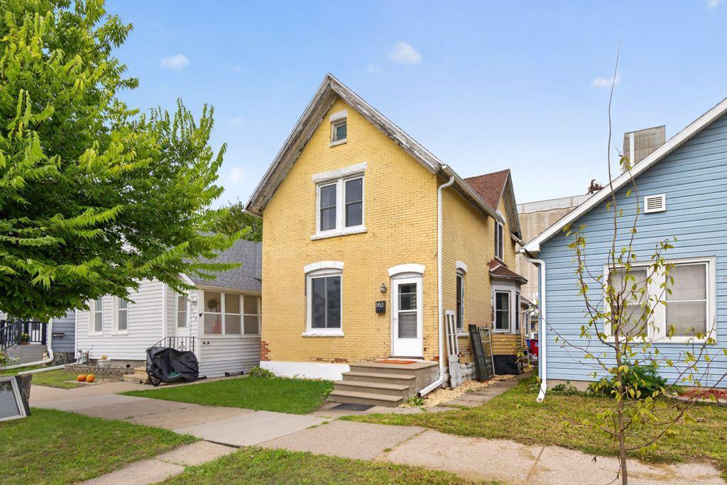 Photo 1 of Single family home for sale at 562 W 4th Street, Winona, MN 55987 | MLS# 7151085 | Listing updated on 2026-10-26