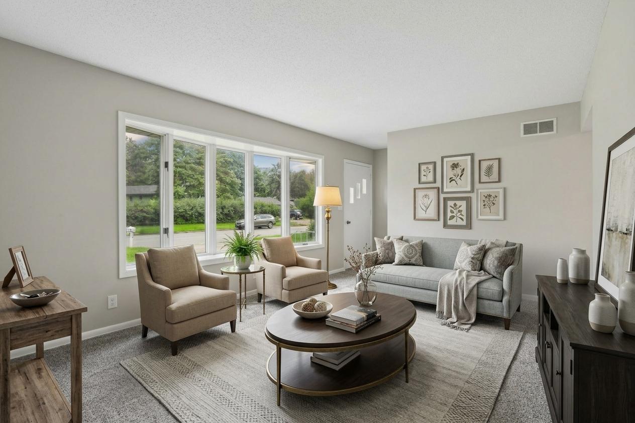 Photo 1 of Single family home for sale at 255 County Rd C2 W, Saint Paul, MN 55113 | MLS# 7152526 | Listing updated on 2026-10-15