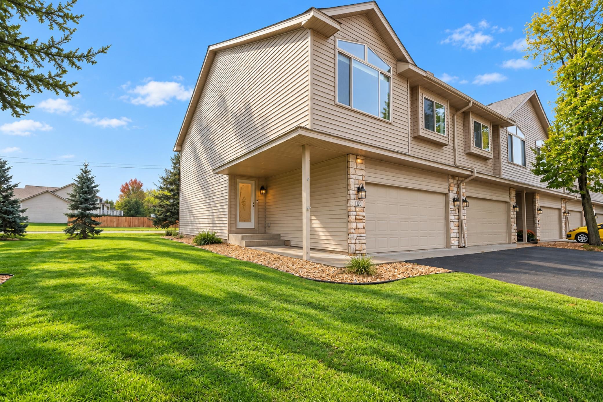 Photo 1 of Single family home for sale at 1120 Bristol Ln, Farmington, MN 55024 | MLS# 7153923 | Listing updated on 2026-10-05