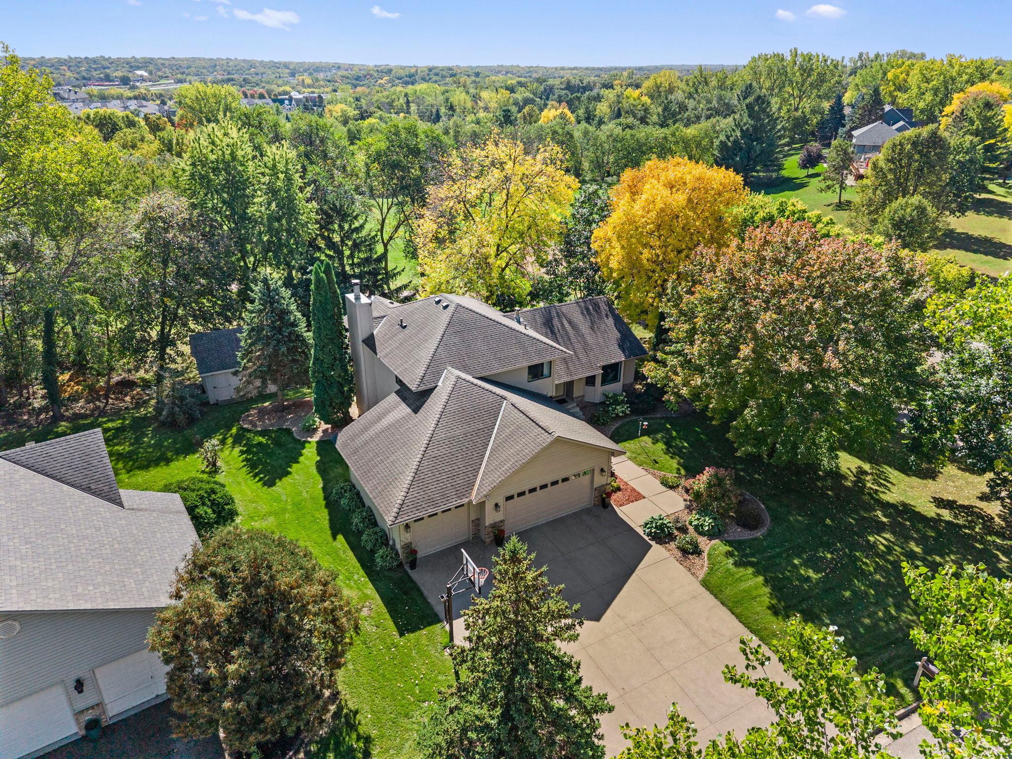 Photo 1 of Single family home for sale at 1205 Hilloway Cir, Burnsville, MN 55306 | MLS# 7154476 | Listing updated on 2026-10-07