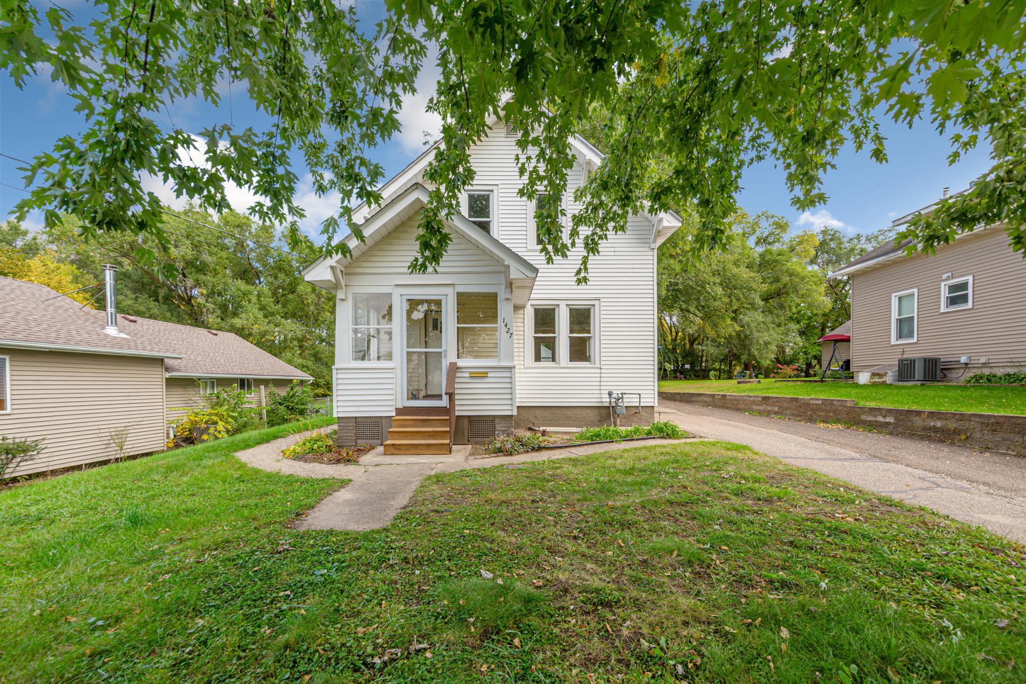 Photo 1 of Single family home for sale at 1427 Central Ave N, Faribault, MN 55021 | MLS# 7154569 | Listing updated on 2026-10-15