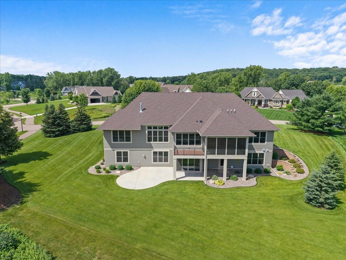 Photo 4 of Single family home for sale at 3494 Pete Miller Ct N, Stillwater, MN 55082 | MLS# 7154719 | Listing updated on 2026-10-09