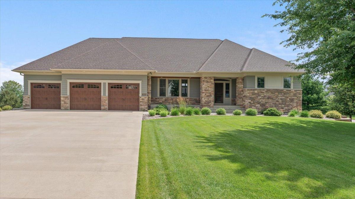 Photo 1 of Single family home for sale at 3494 Pete Miller Ct N, Stillwater, MN 55082 | MLS# 7154719 | Listing updated on 2026-10-09