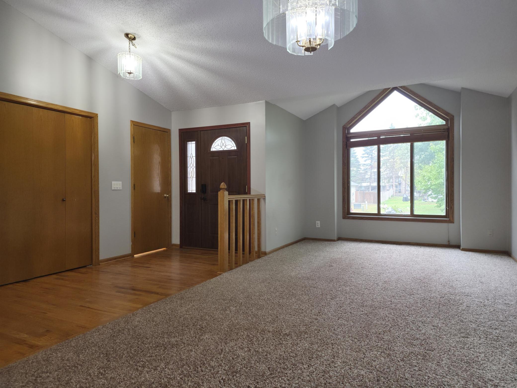 Photo 3 of Single family home for sale at 1621 Knox Cir, Burnsville, MN 55337 | MLS# 7155061 | Listing updated on 2026-10-15