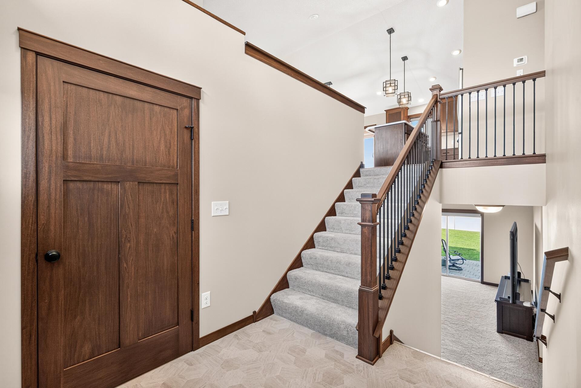 Photo 3 of Single family home for sale at 386 Neisen Ave W, Delano, MN 55328 | MLS# 7155130 | Listing updated on 2026-10-15