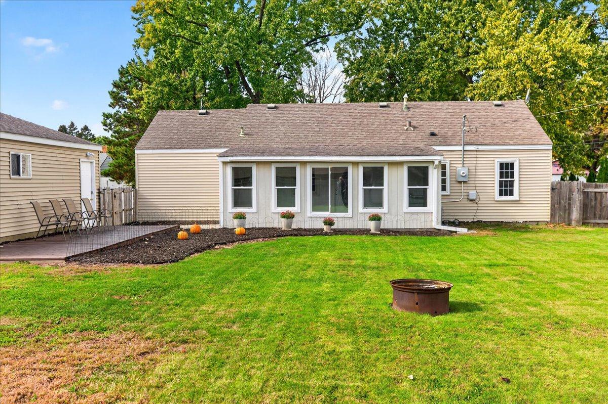 Photo 3 of Single family home for sale at 9913 2nd Avenue S, Minneapolis, MN 55420 | MLS# 7155630 | Listing updated on 2026-10-16