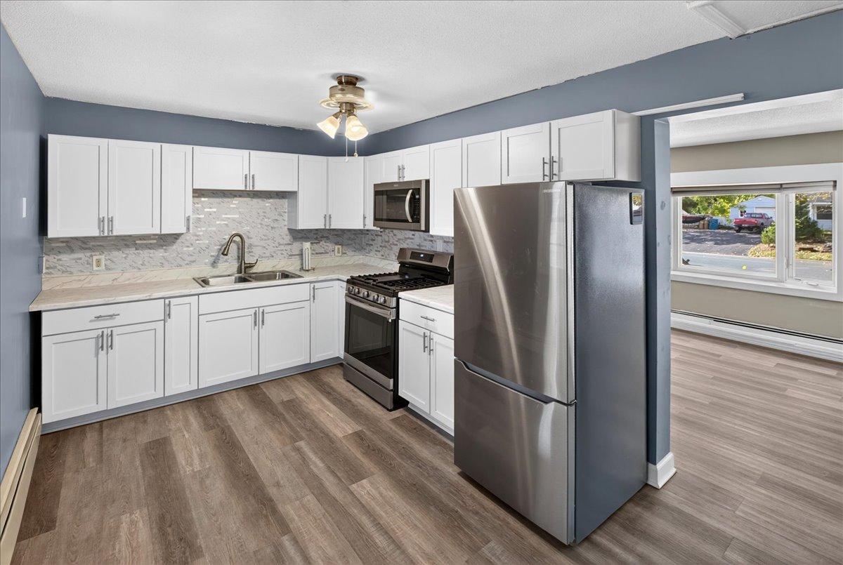 Photo 2 of Single family home for sale at 9913 2nd Avenue S, Minneapolis, MN 55420 | MLS# 7155630 | Listing updated on 2026-10-25