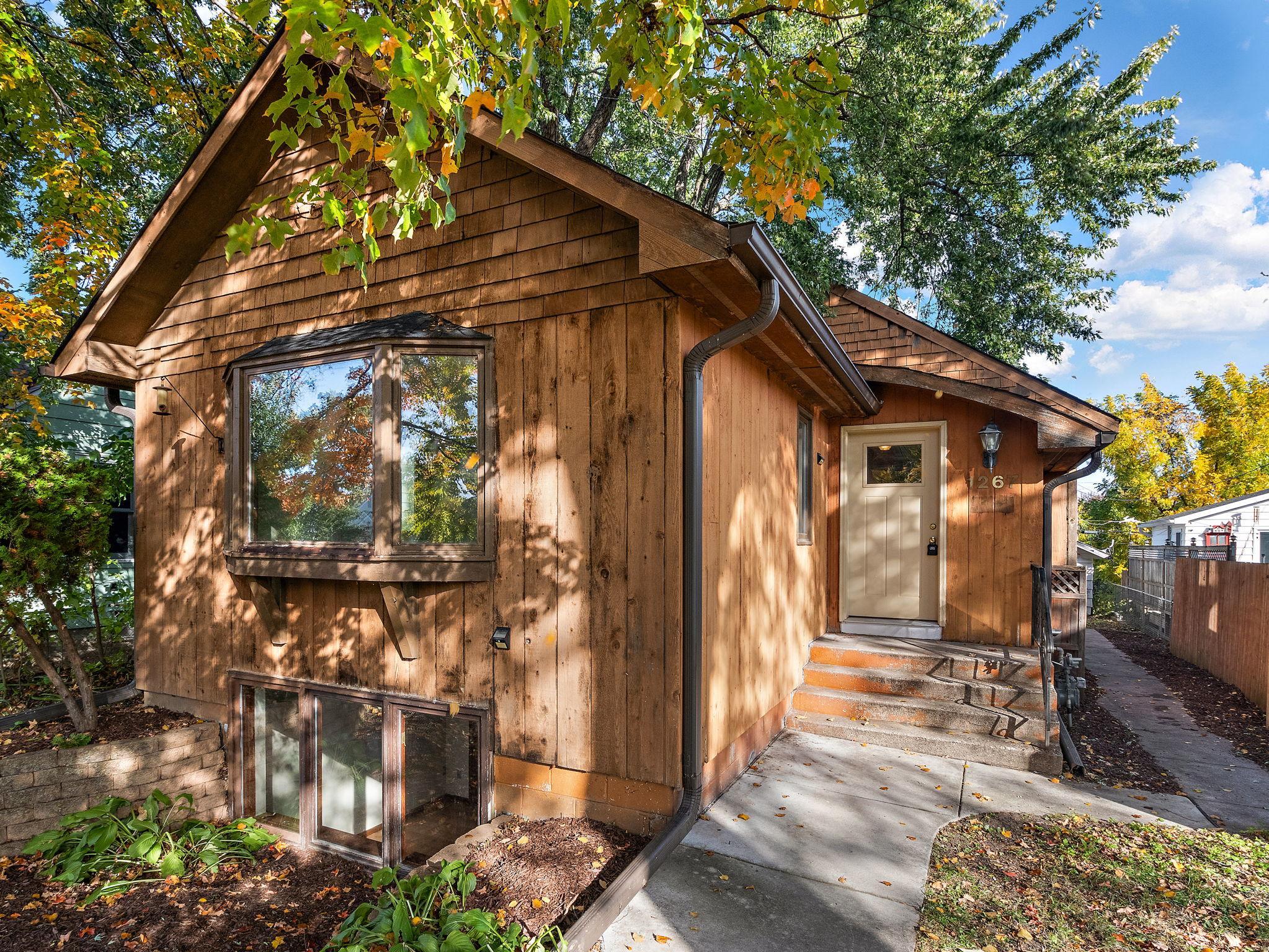 Photo 1 of Sale Pending at 1267 Scheffer Ave, Saint Paul, MN 55116 | MLS# 7156234 | Listing updated on 2026-10-25