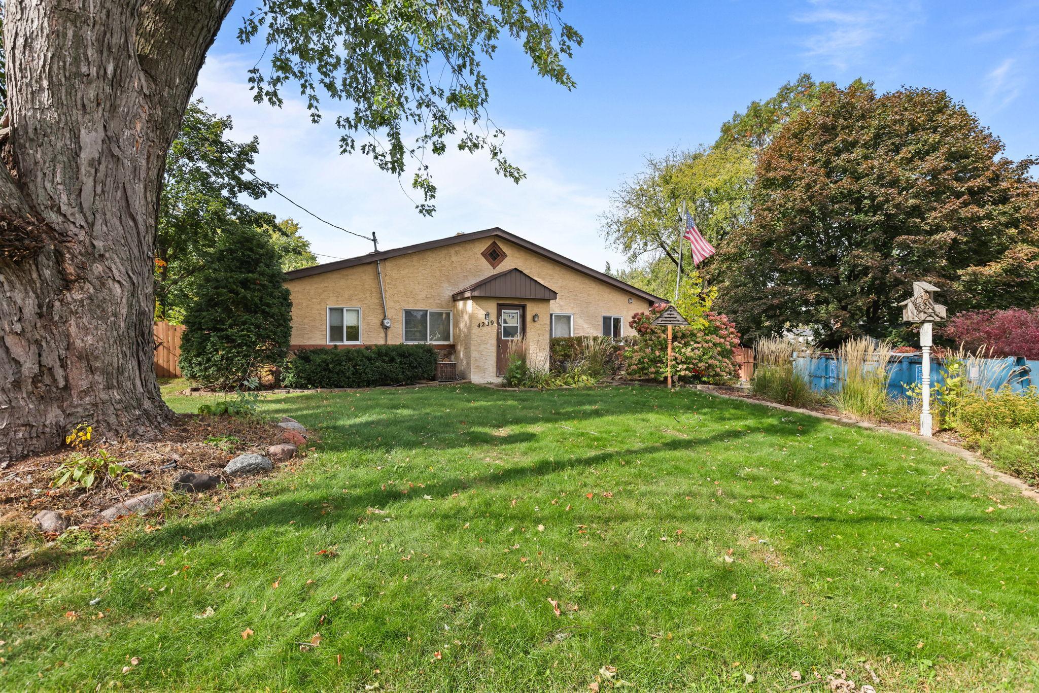 Photo 2 of Single family home for sale at 4209 Lakewood Ave, Saint Paul, MN 55110 | MLS# 7156349 | Listing updated on 2026-10-09