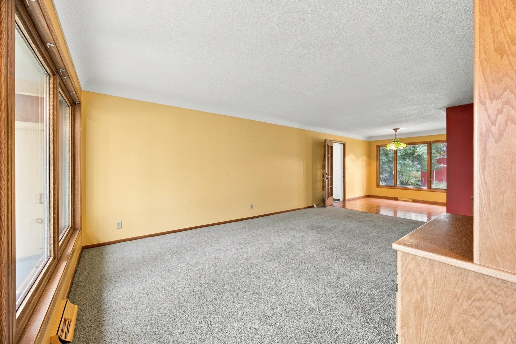 Photo 4 of Single family home for sale at 1410 22nd Avenue S, Moorhead, MN 56560 | MLS# 7156662 | Listing updated on 2026-10-24