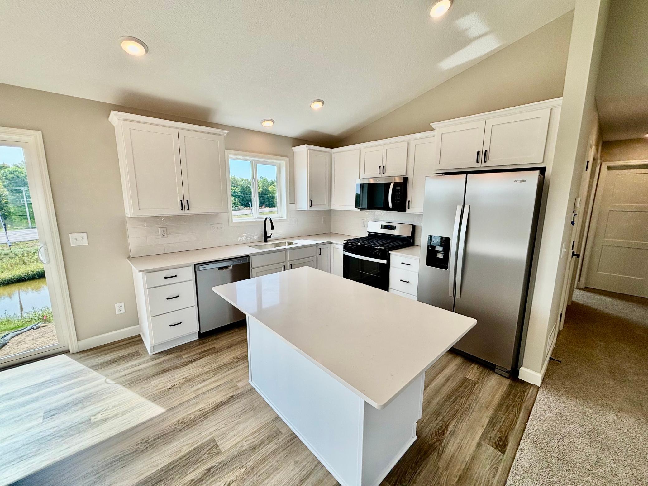 Photo 2 of Single family home for sale at 813 Walnut Grv Ln, Hanover, MN 55341 | MLS# 7156922 | Listing updated on 2026-10-08