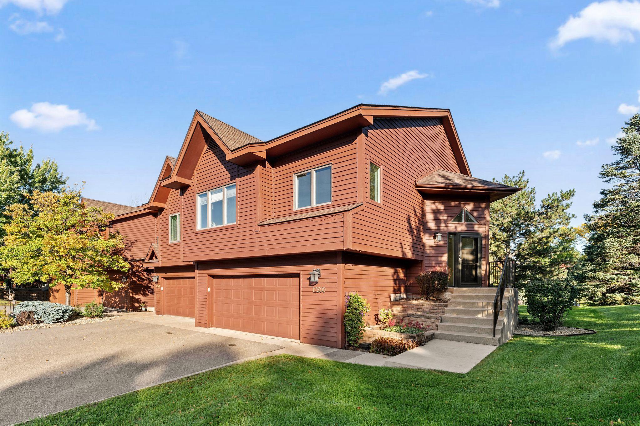 Photo 1 of Single family home for sale at 12500 Parkwood Dr, Burnsville, MN 55337 | MLS# 7157072 | Listing updated on 2026-10-08