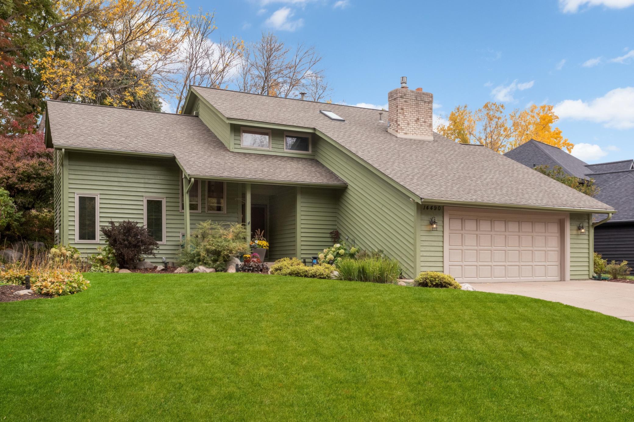 Photo 4 of Single family home for sale at 14490 42nd Avenue N, Minneapolis, MN 55446 | MLS# 7158193 | Listing updated on 2026-10-15
