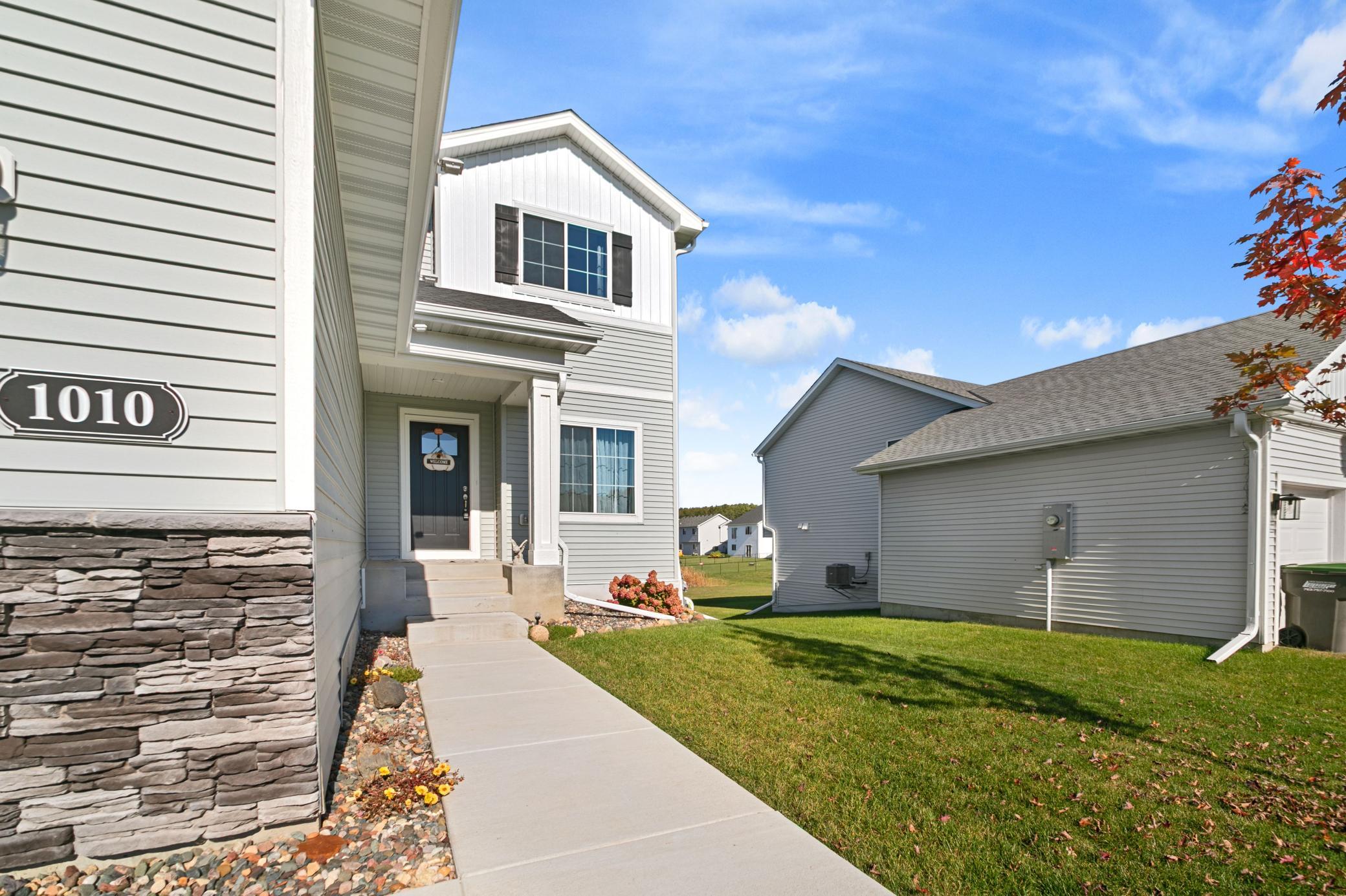Photo 2 of Single family home for sale at 1010 Triumph Trl Ne, Isanti, MN 55040 | MLS# 7159235 | Listing updated on 2026-10-23