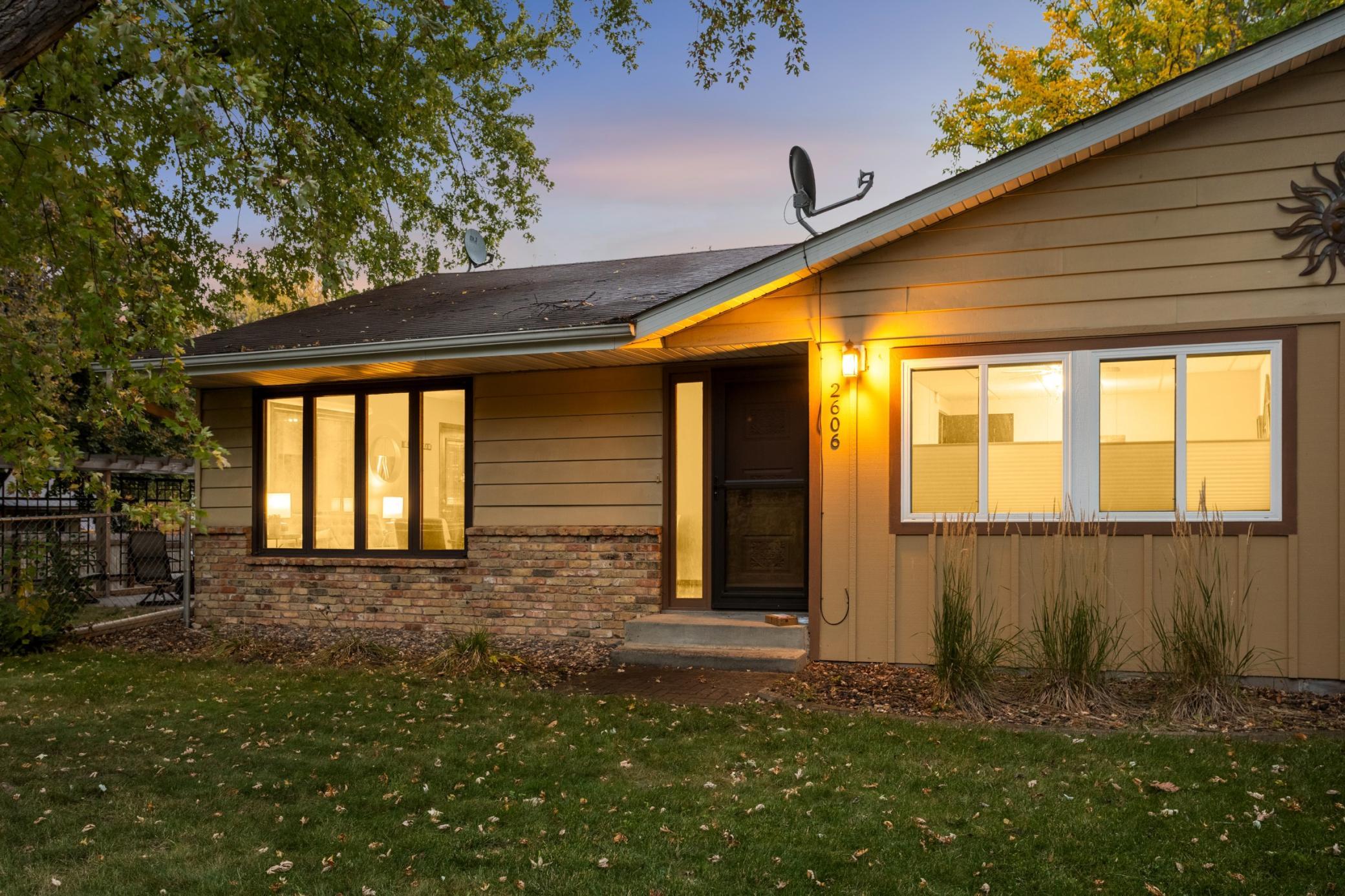Photo 1 of Townhouse for sale at 2606 Jackson St, Saint Paul, MN 55117 | MLS# 7159689 | Listing updated on 2026-10-25