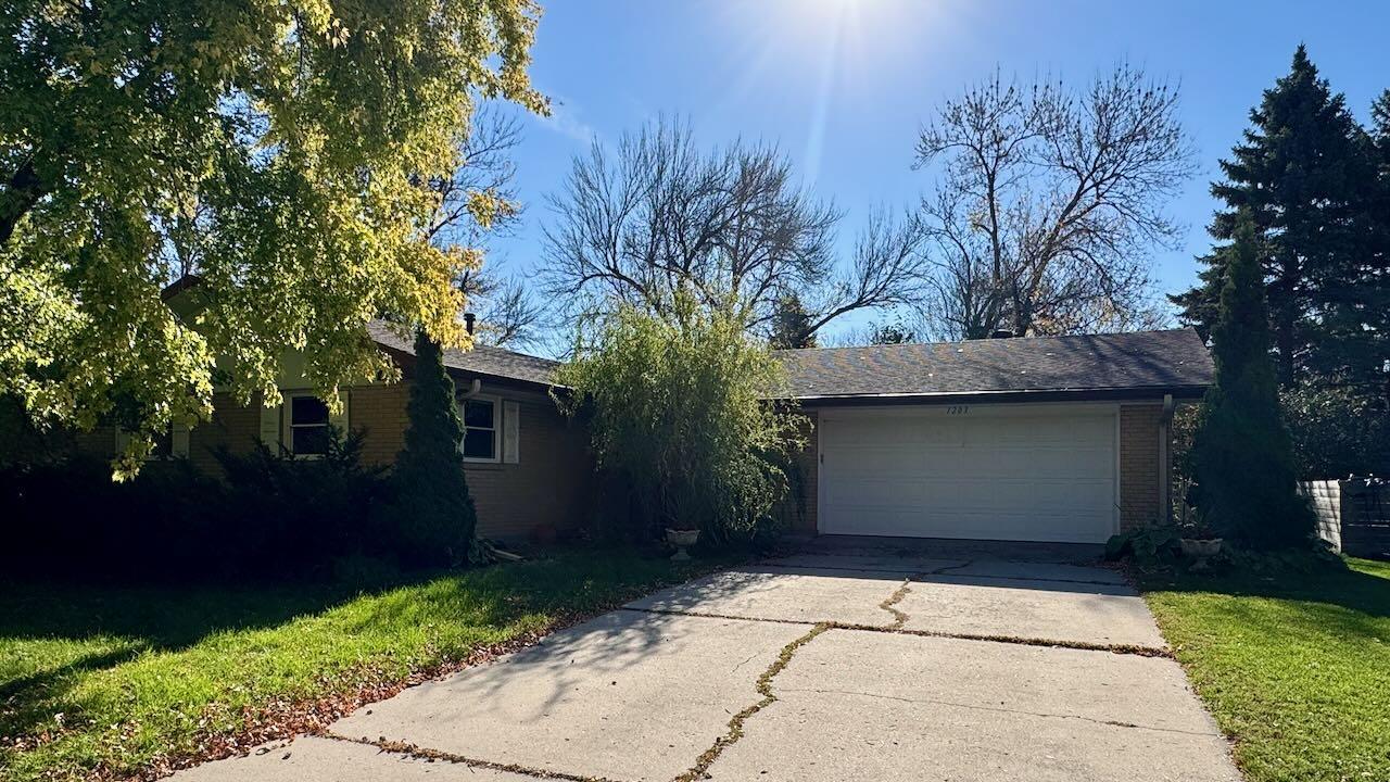 Photo 4 of Single family home for sale at 1203 24th Avenue S, Moorhead, MN 56560 | MLS# 7160880 | Listing updated on 2026-10-25