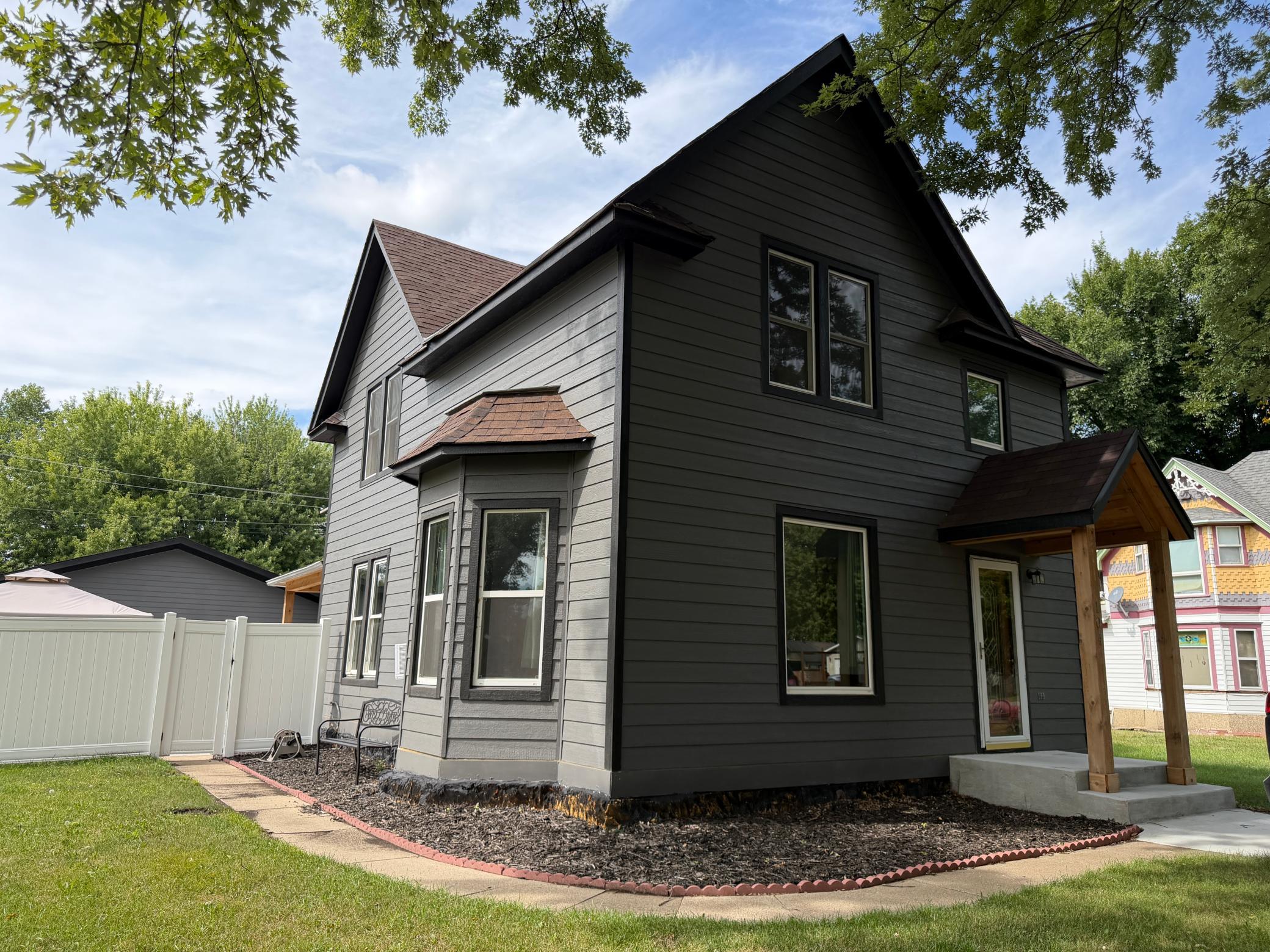 Photo 2 of Single family home for sale at 104, S 106 Park St, Hendricks, MN 56136 | MLS# 7162401 | Listing updated on 2026-10-26