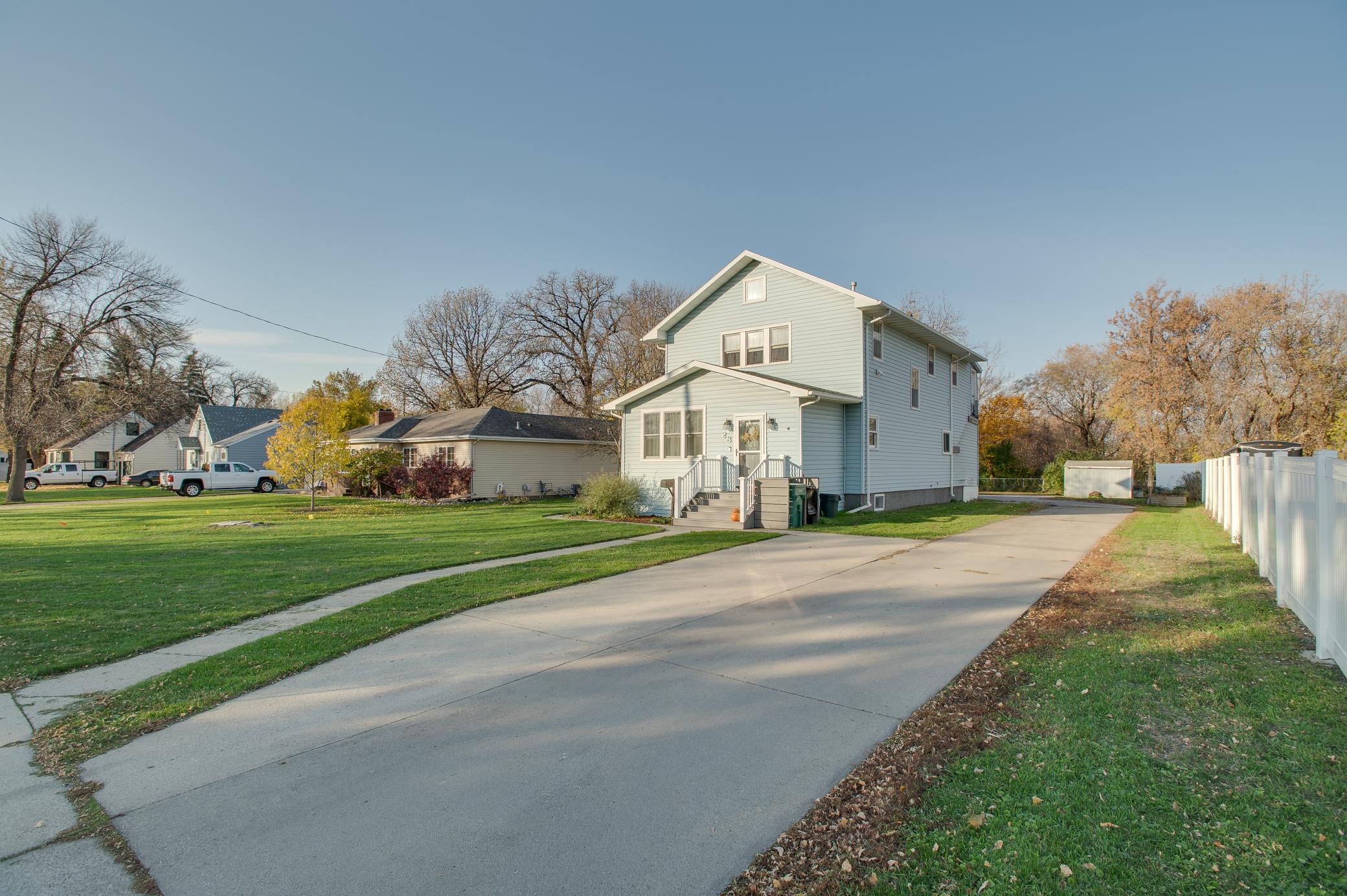 Photo 2 of Single family home for sale at 28 Francis St, West Fargo, ND 58078 | MLS# 7162610 | Listing updated on 2026-10-26