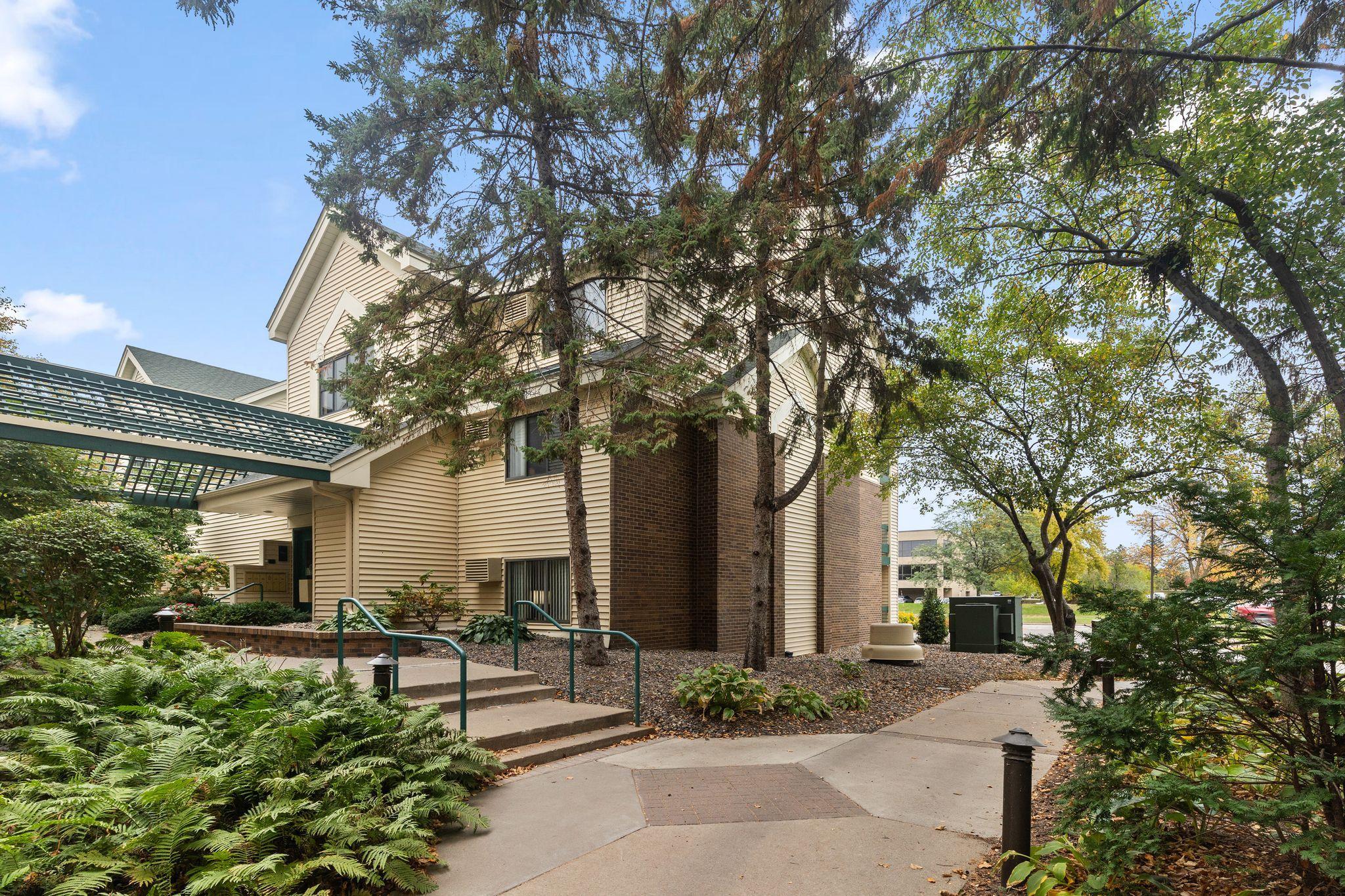 Condo for sale at 7602 York Ave S #7111, Minneapolis, MN 55435 | MLS# 7163917
