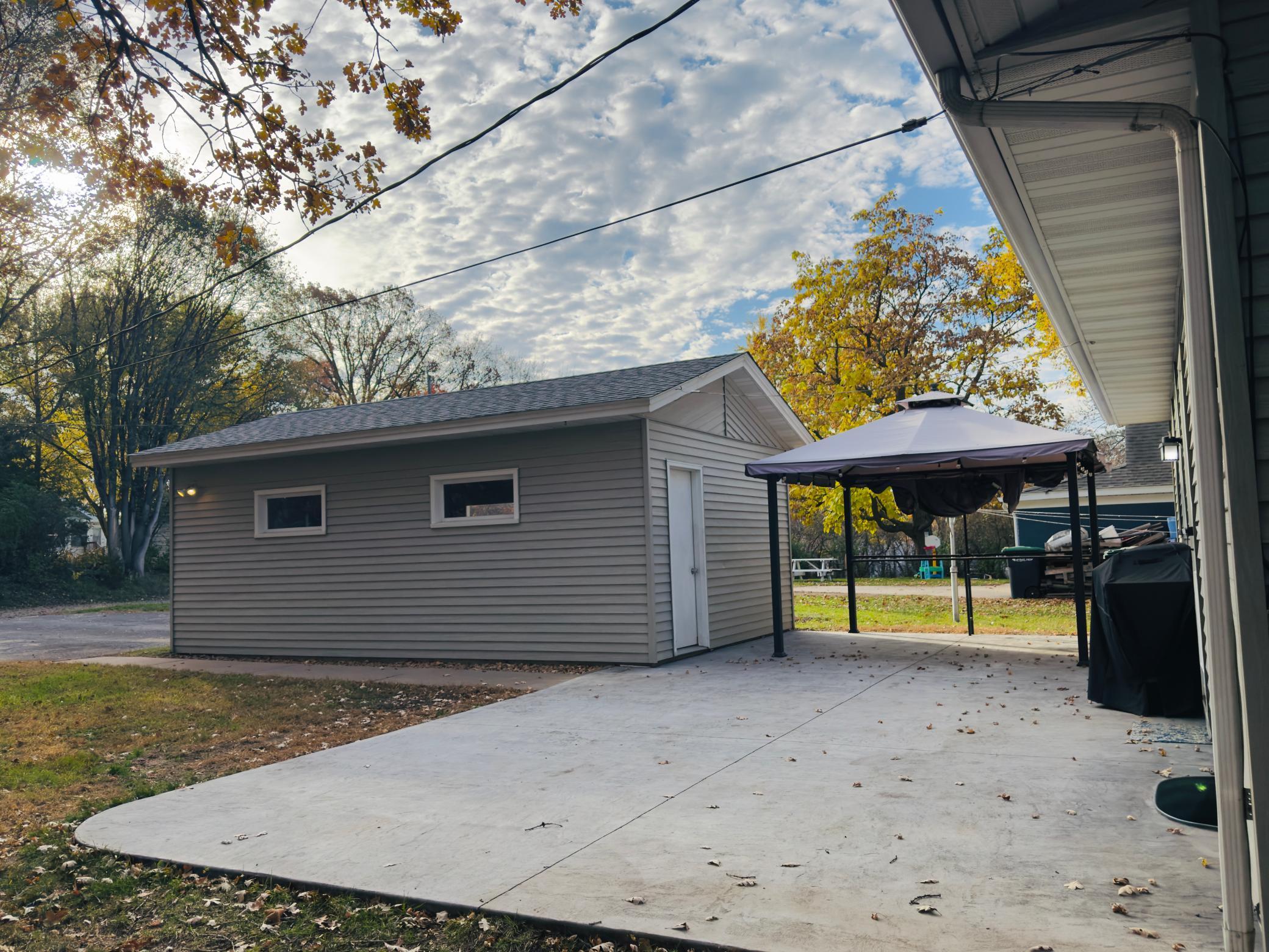 Photo 3 of Single family home for sale at 214 8th Street NE, Little Falls, MN 56345 | MLS# 7164602 | Listing updated on 2026-10-24