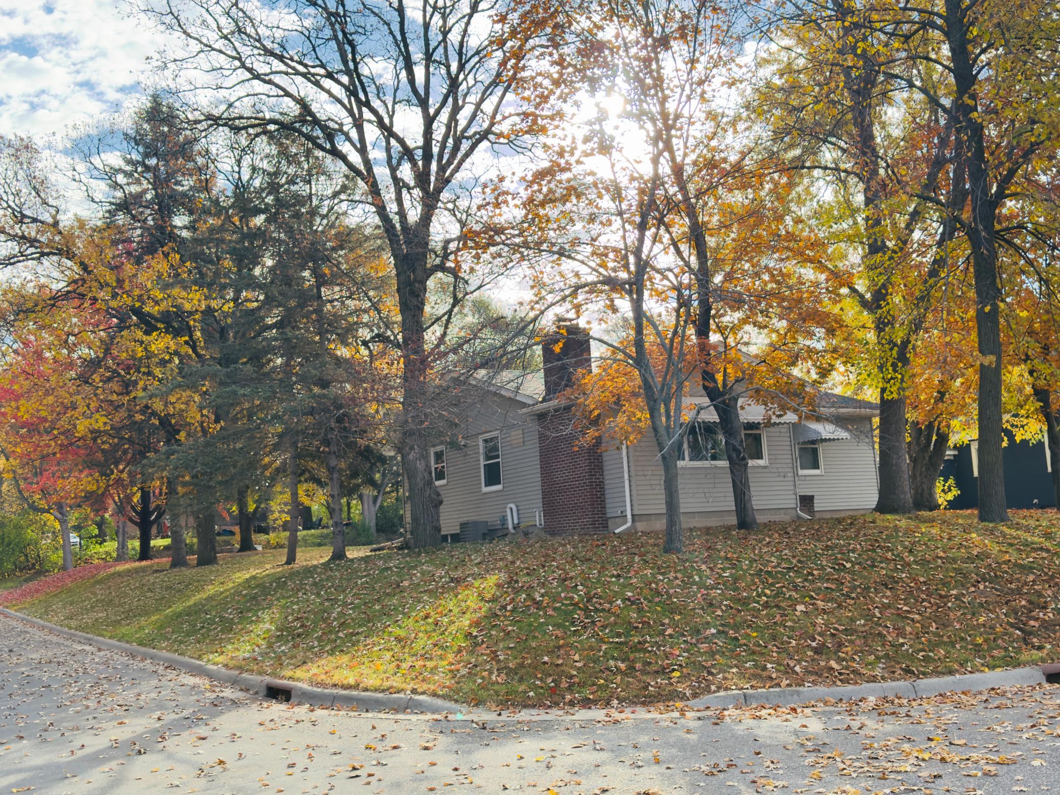 Photo 1 of Single family home for sale at 214 8th Street NE, Little Falls, MN 56345 | MLS# 7164602 | Listing updated on 2026-10-24