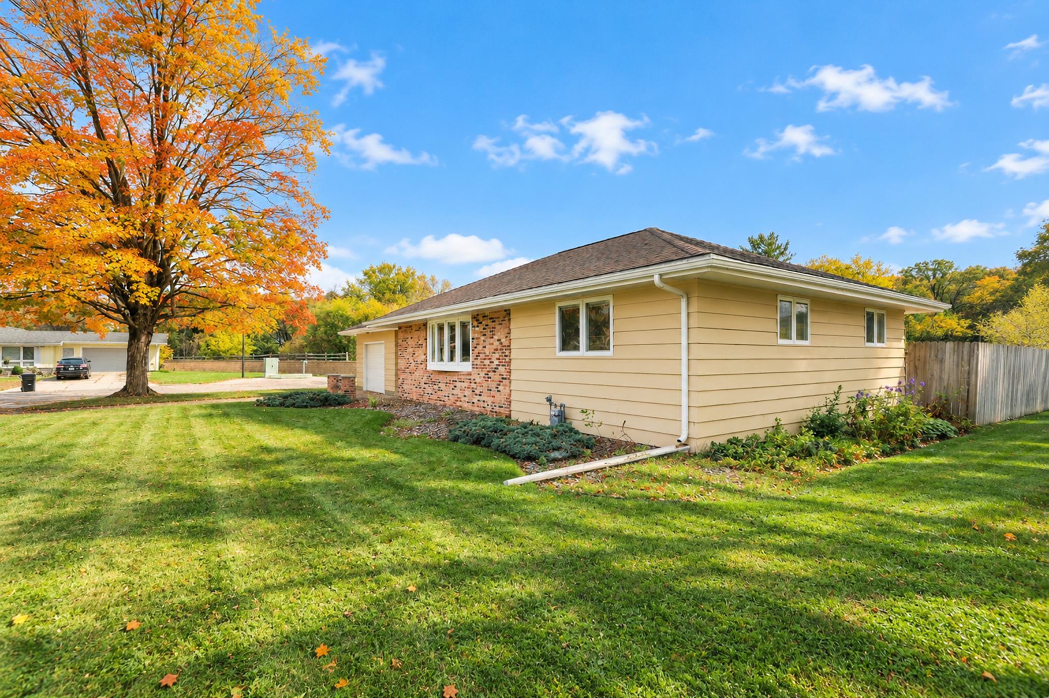 Photo 1 of Single family home for sale at 1008 17th Street SW, Austin, MN 55912 | MLS# 7164676 | Listing updated on 2026-10-25