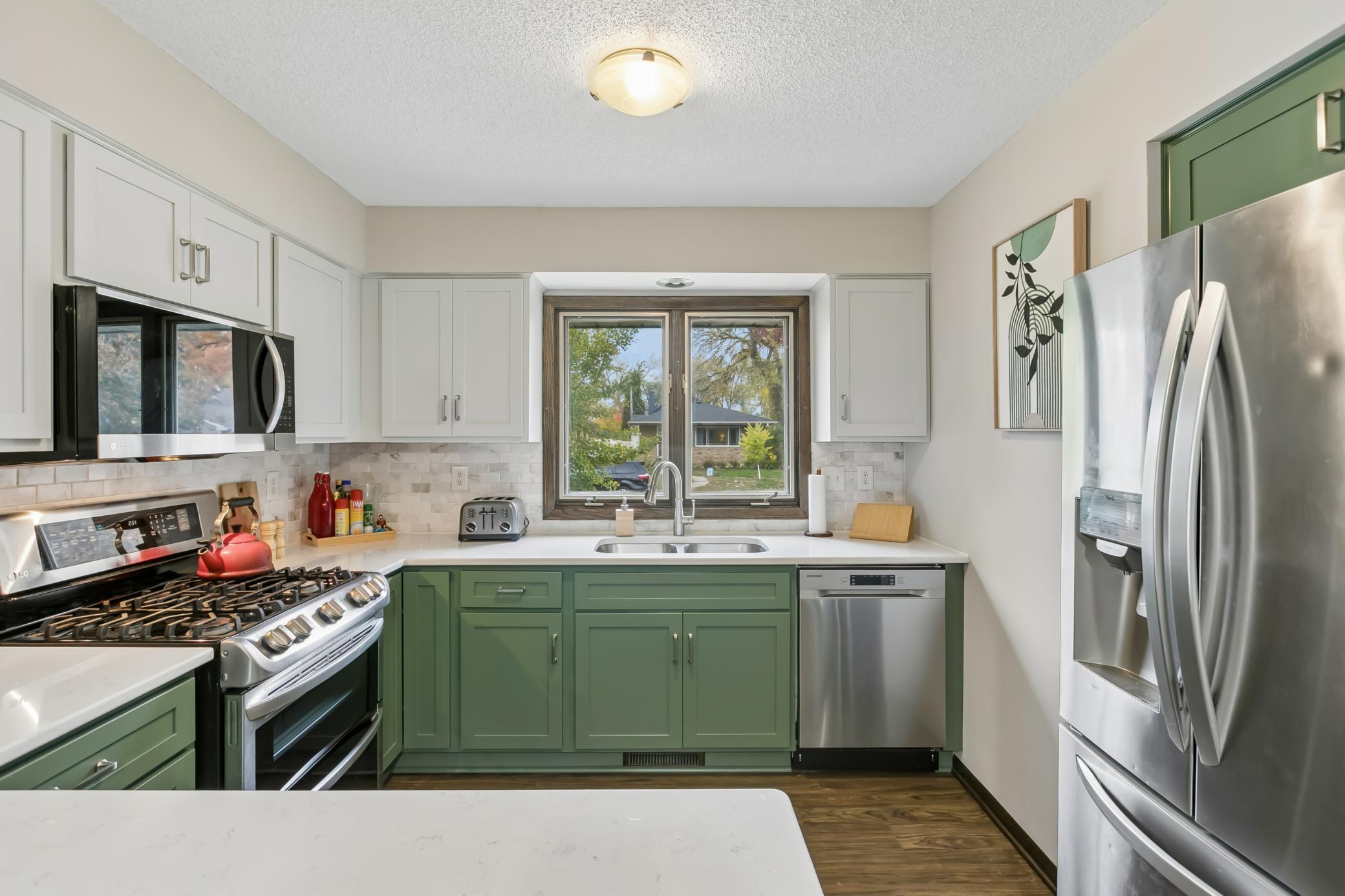 Photo 1 of Single family home for sale at 3918 Abbott Ave N, Minneapolis, MN 55422 | MLS# 7164814 | Listing updated on 2026-10-26