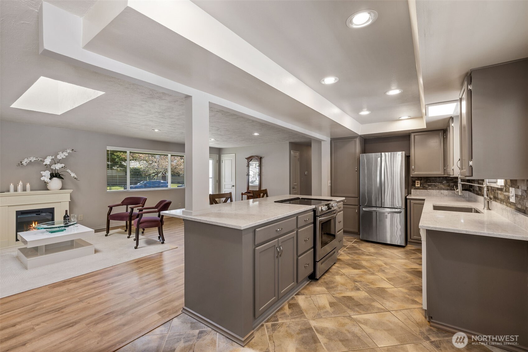 Photo 4 of Single family home for sale at 14225 104th Avenue NE, Kirkland, WA 98034 | MLS# NWM2505260 | Listing updated on 2026-09-21