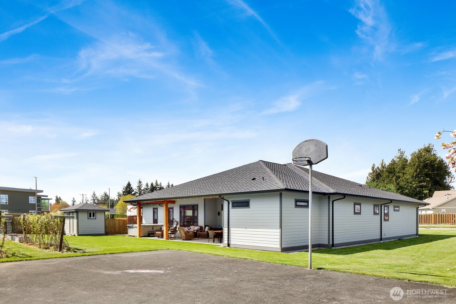 Photo 3 of Single family home for sale at 8802 Line Rd, Lynden, WA 98264 | MLS# NWM2506593 | Listing updated on 2026-09-21