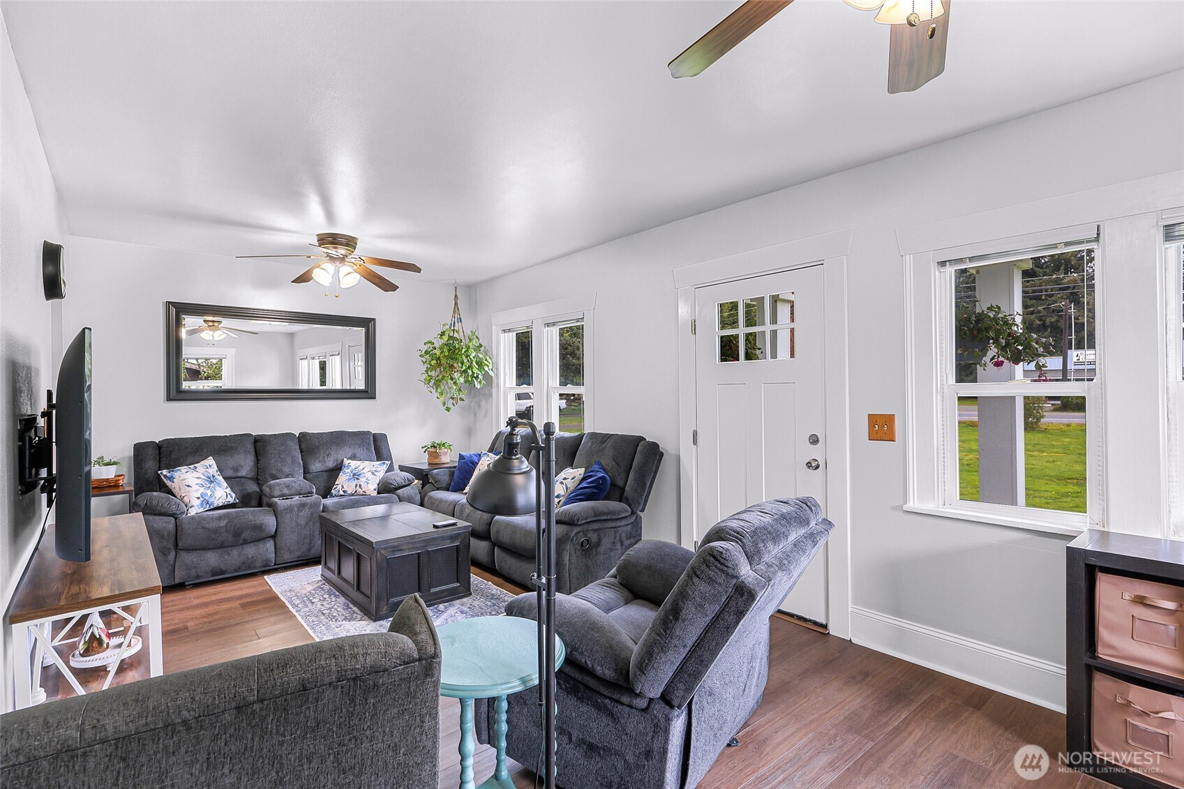 Photo 4 of Single family home for sale at 6981 Hannegan Rd, Lynden, WA 98264 | MLS# NWM2507042 | Listing updated on 2026-09-21