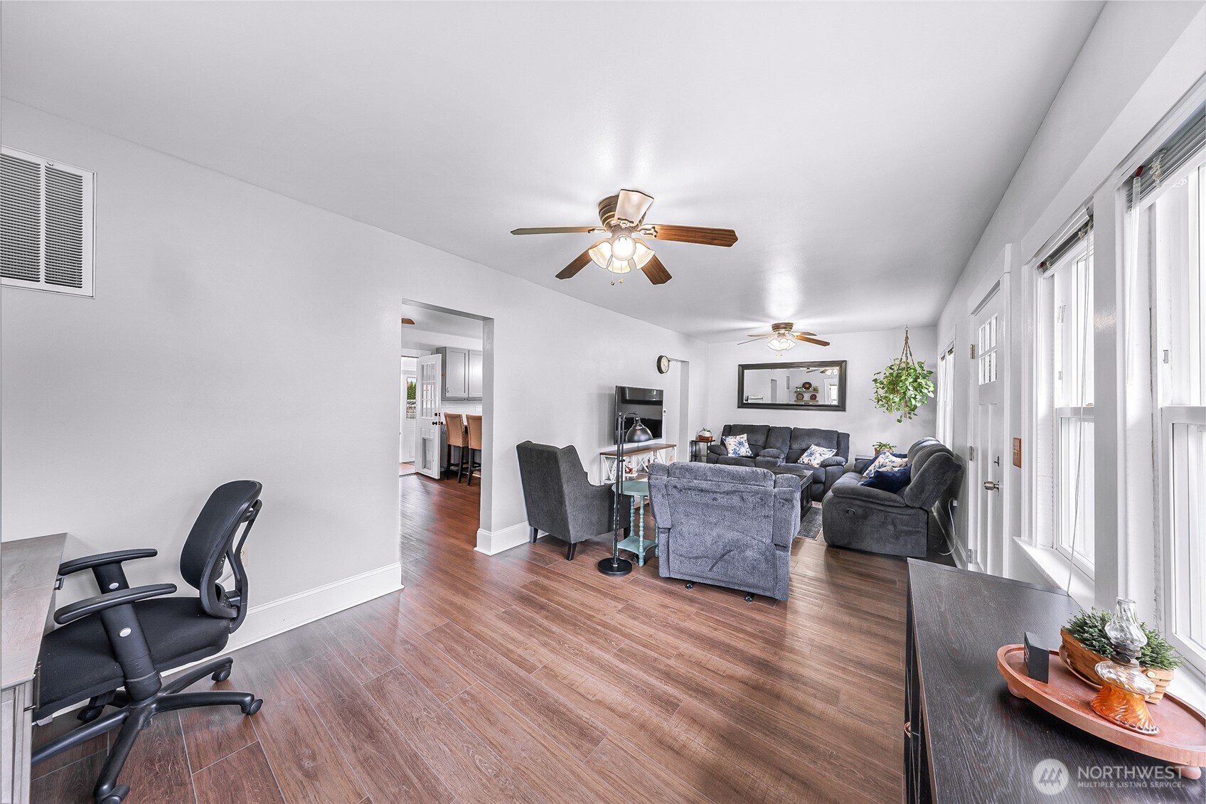 Photo 3 of Single family home for sale at 6981 Hannegan Rd, Lynden, WA 98264 | MLS# NWM2507042 | Listing updated on 2026-09-21