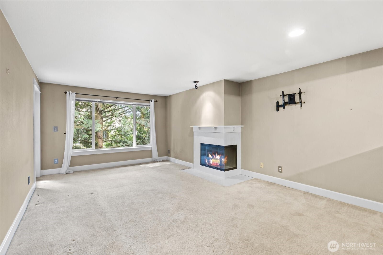 Photo 3 of Condo for sale at 300 N 130th Street #2302, Seattle, WA 98133 | MLS# NWM2511691 | Listing updated on 2026-09-21