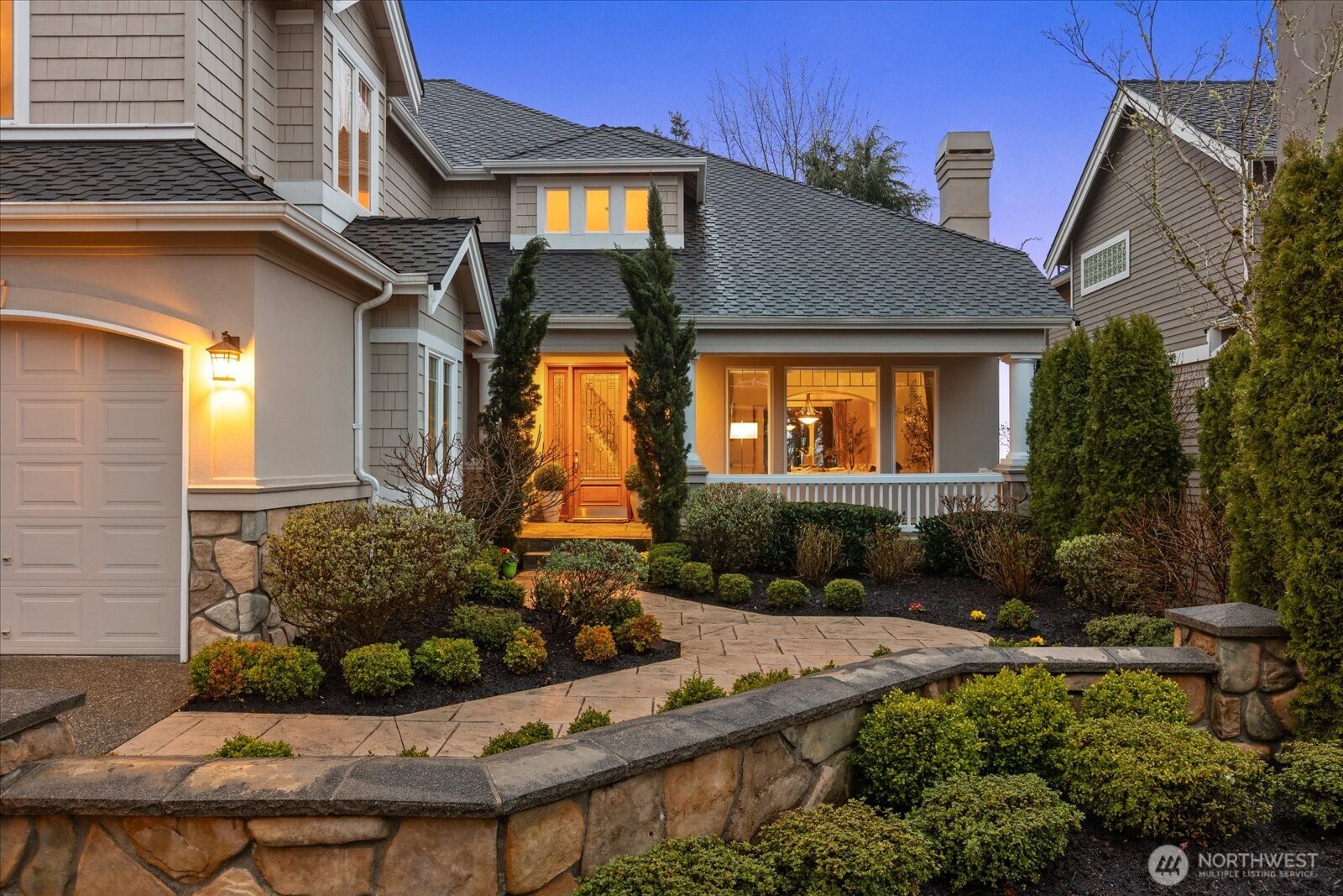 Photo 2 of Mansion for sale at 2211 204th Place Ne, Sammamish, WA 98074 | MLS# NWM2534111 | Listing updated on 2026-09-24