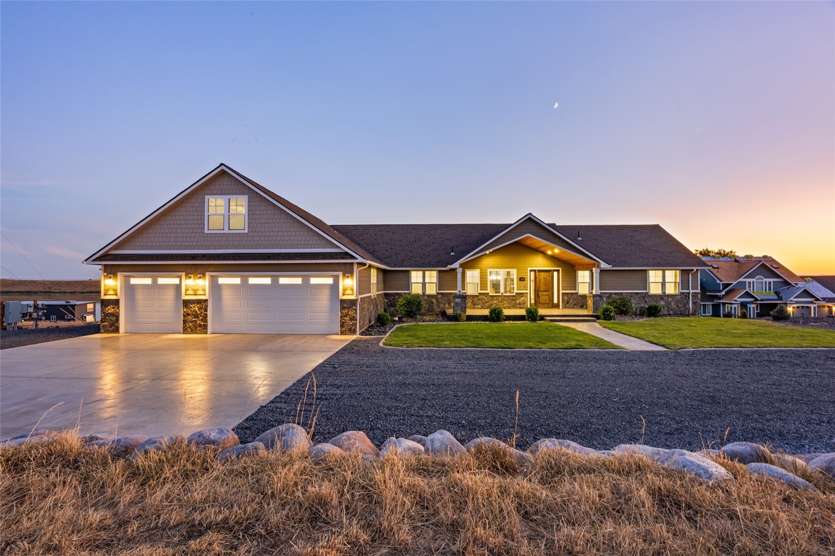 Single family home for sale at 7328 Stonecrest Rd NE, Moses Lake, WA 98837 | MLS# NWM2543053
