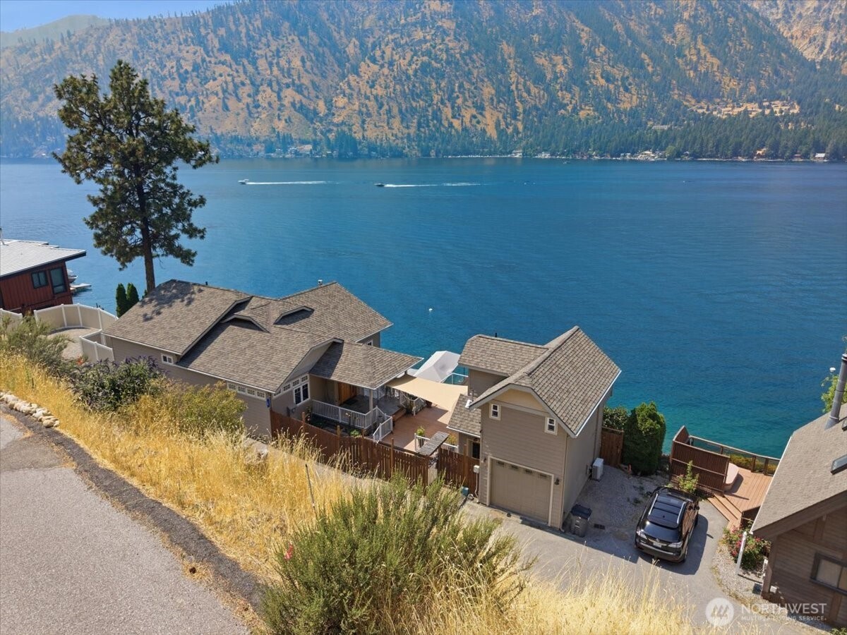 Photo 4 of Sale Pending at 15 Helios Hills Ln, Manson, WA 98831 | MLS# NWM2557397 | Listing updated on 2026-09-21