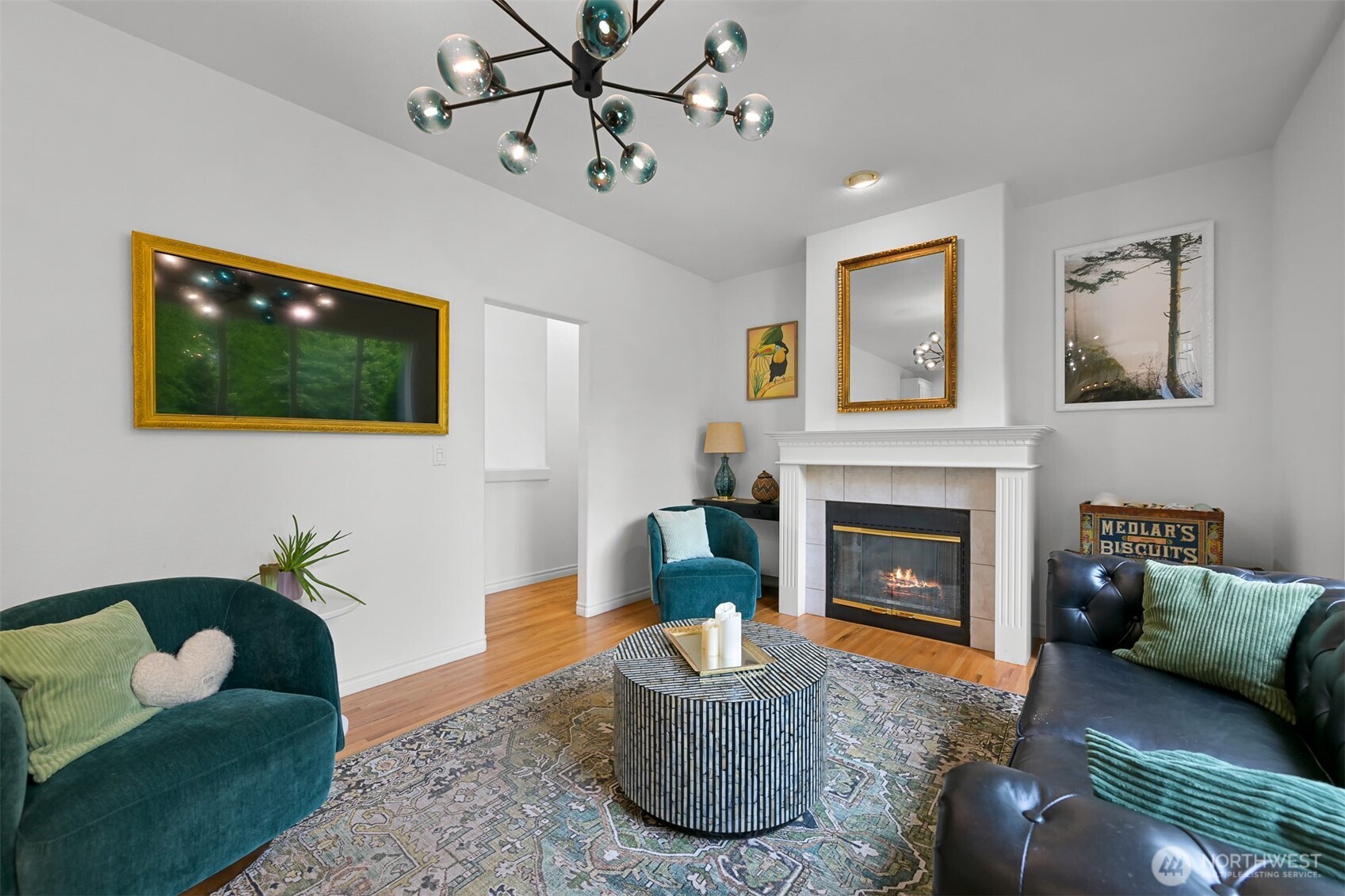 Photo 3 of Single family home for sale at 912 S Hills Dr, Bellingham, WA 98229 | MLS# NWM2557725 | Listing updated on 2026-10-26