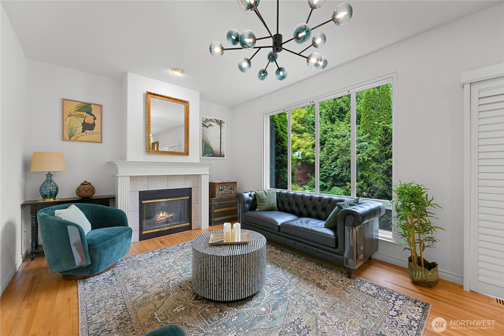 Photo 4 of Single family home for sale at 912 S Hills Dr, Bellingham, WA 98229 | MLS# NWM2557725 | Listing updated on 2026-10-26