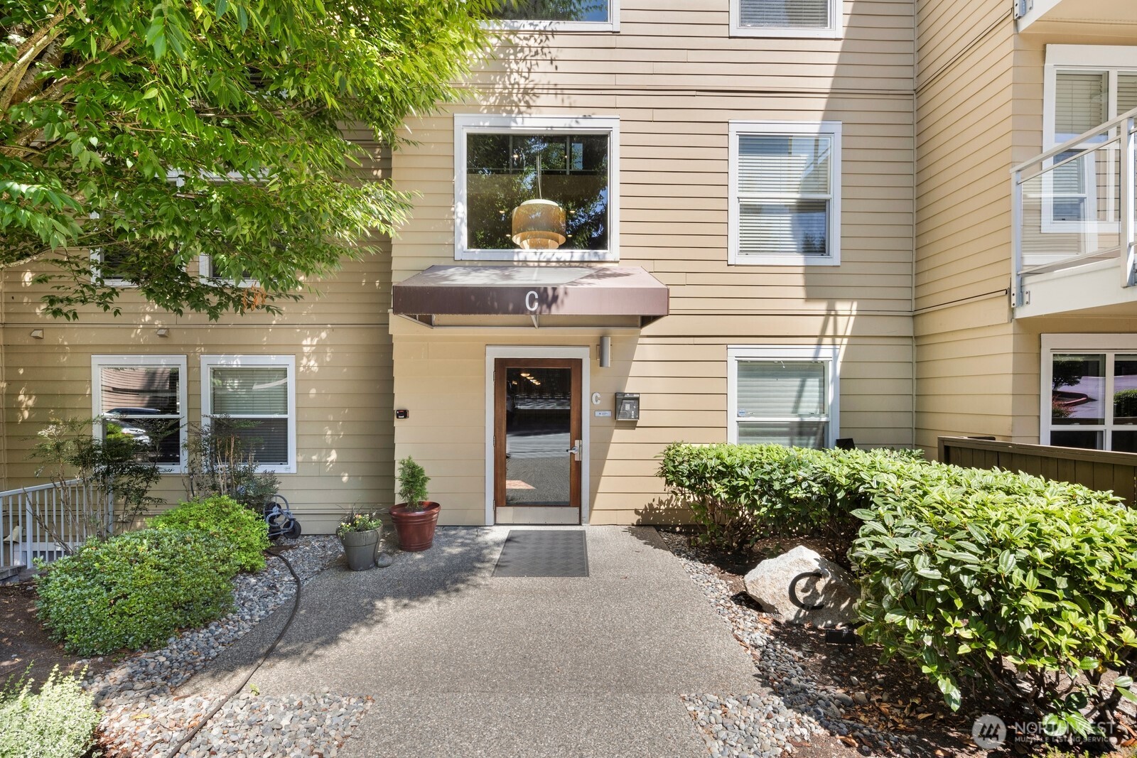 Condo for sale at 22910 90th Avenue W #C306, Edmonds, WA 98026 | MLS# NWM2558260