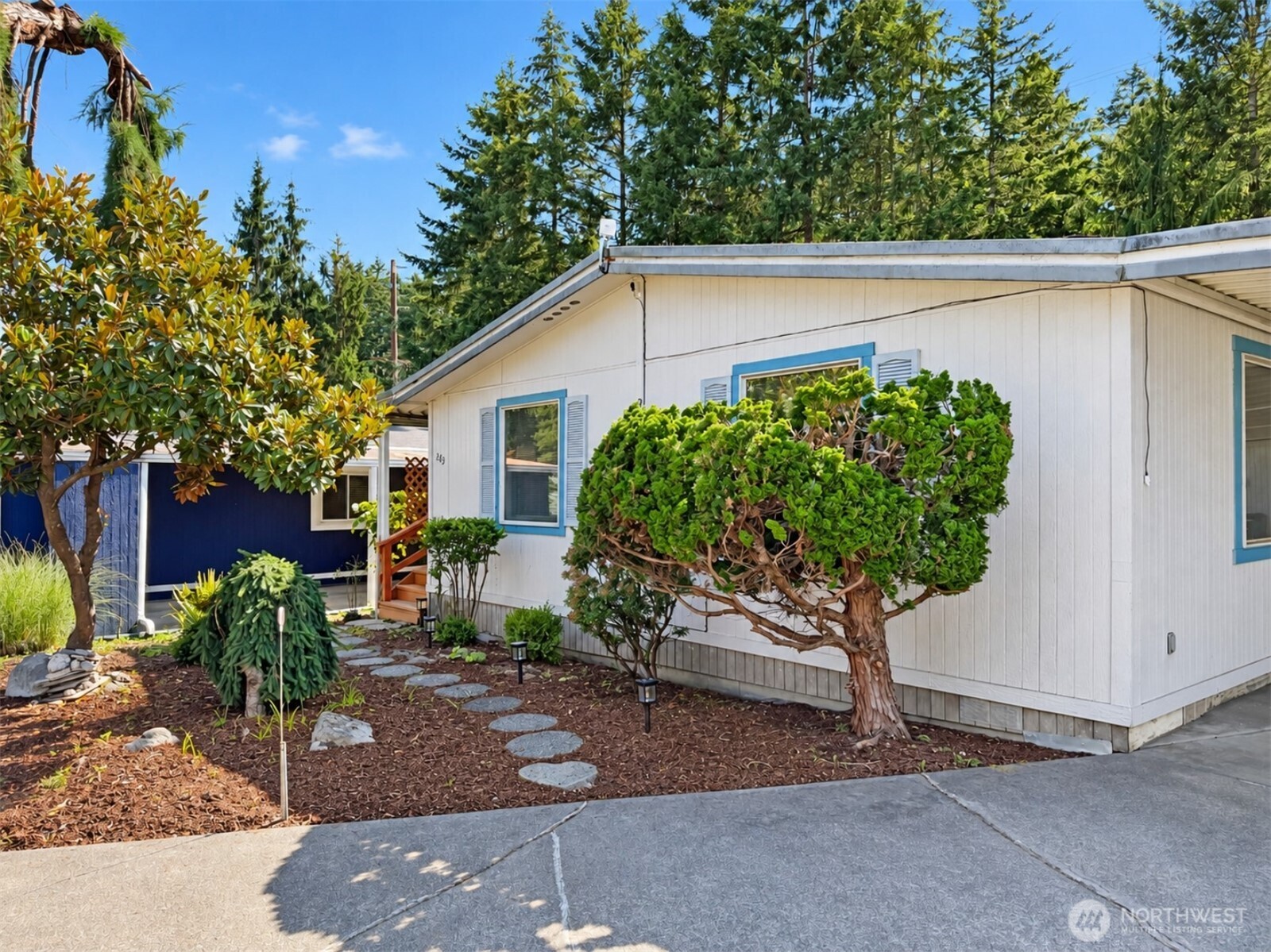 Photo 2 of Manufactured home for sale at 2500 S 370th Street #263, Federal Way, WA 98003 | MLS# NWM2562206 | Listing updated on 2026-10-02