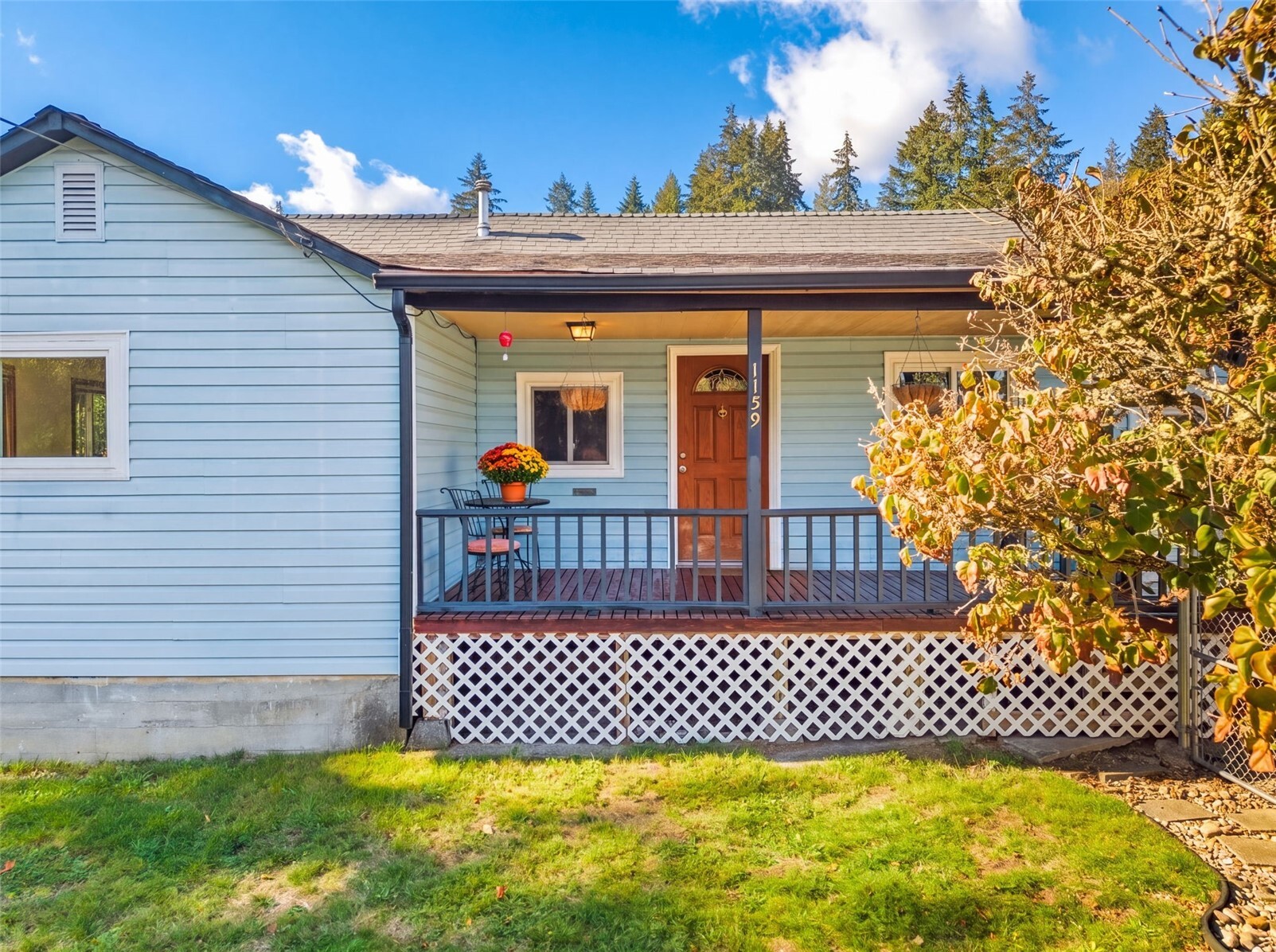 Photo 2 of Single family home for sale at 1159 Hazel Ave Nw, Bremerton, WA 98312 | MLS# NWM2568174 | Listing updated on 2026-10-26
