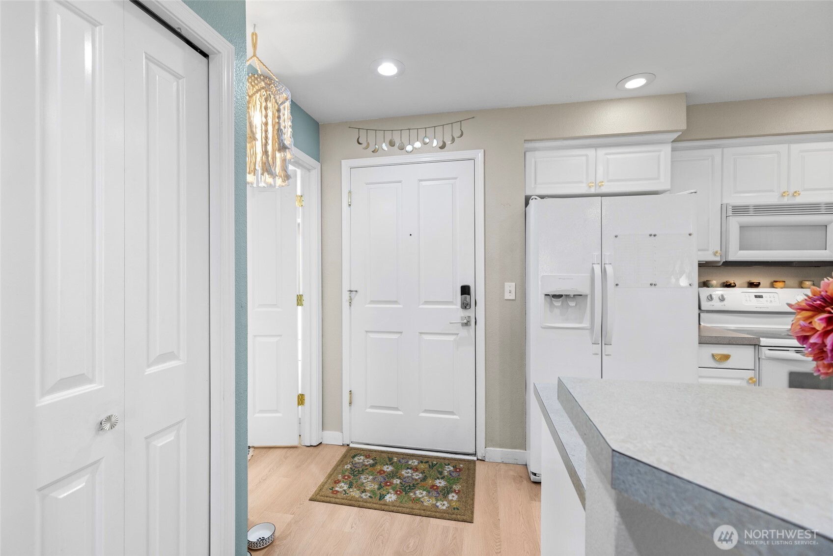 Photo 3 of Condo for sale at 12034 15Th Ave Ne #103, Seattle, WA 98125 | MLS# NWM2572917 | Listing updated on 2026-09-24