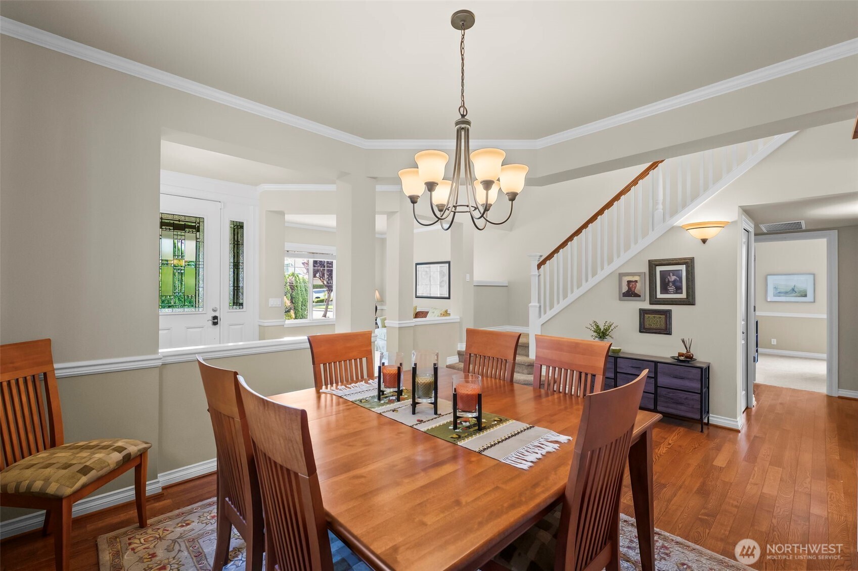 Photo 2 of Single family home for sale at 4818 Ne 1st St, Renton, WA 98059 | MLS# NWM2574742 | Listing updated on 2026-10-25