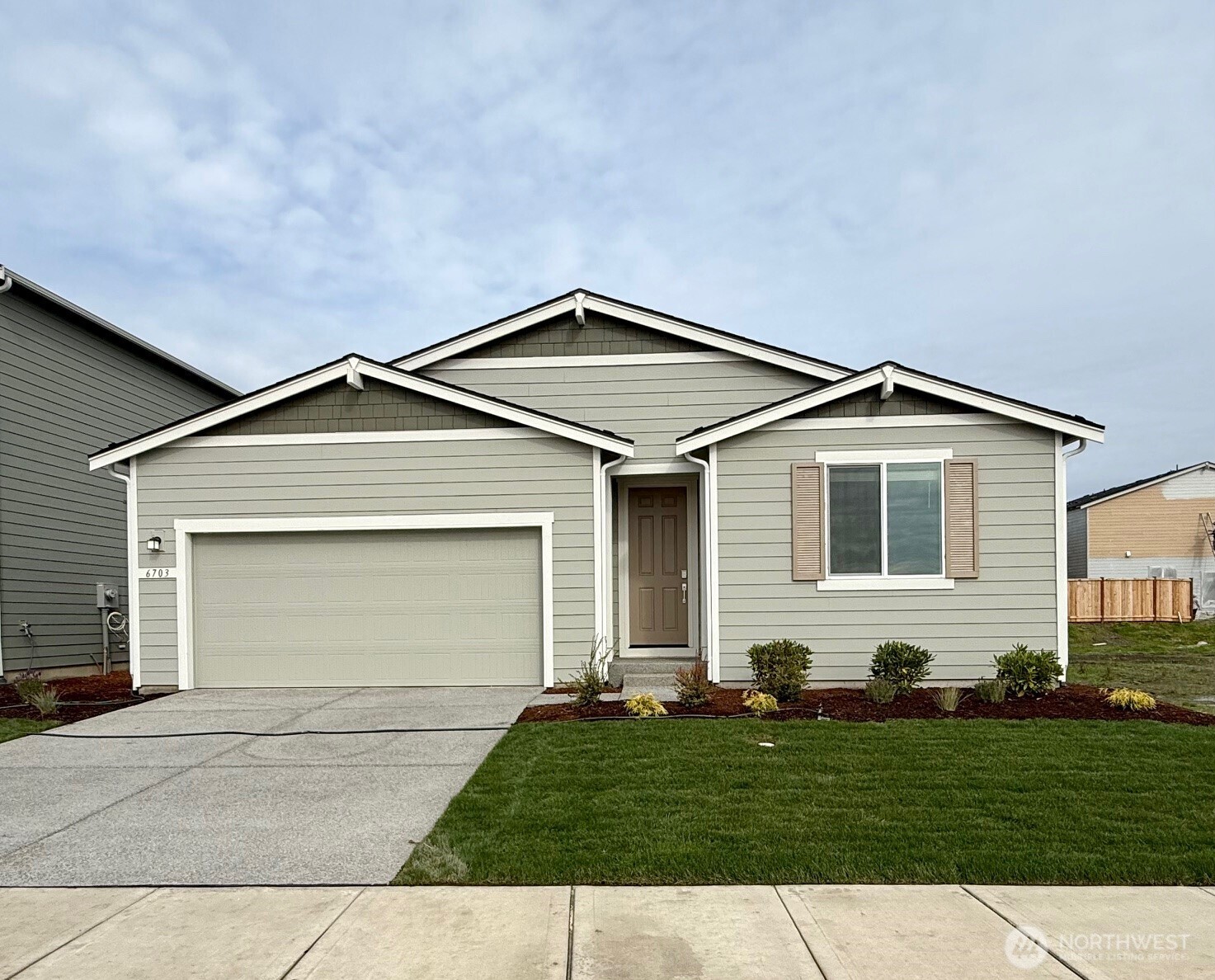 Photo 1 of Single family home for sale at 6703 285th Place Nw, Stanwood, WA 98292 | MLS# NWM2577109 | Listing updated on 2026-10-01
