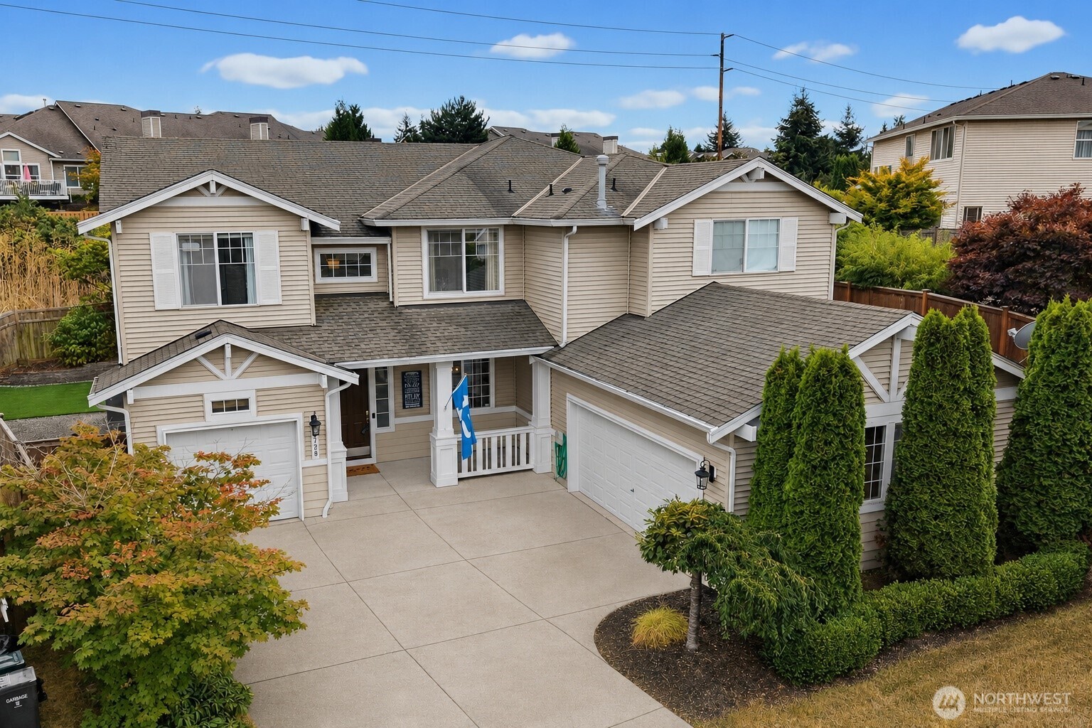 Single family home for sale at 5728 Hazel Loop SE, Auburn, WA 98092 | MLS# NWM2577370