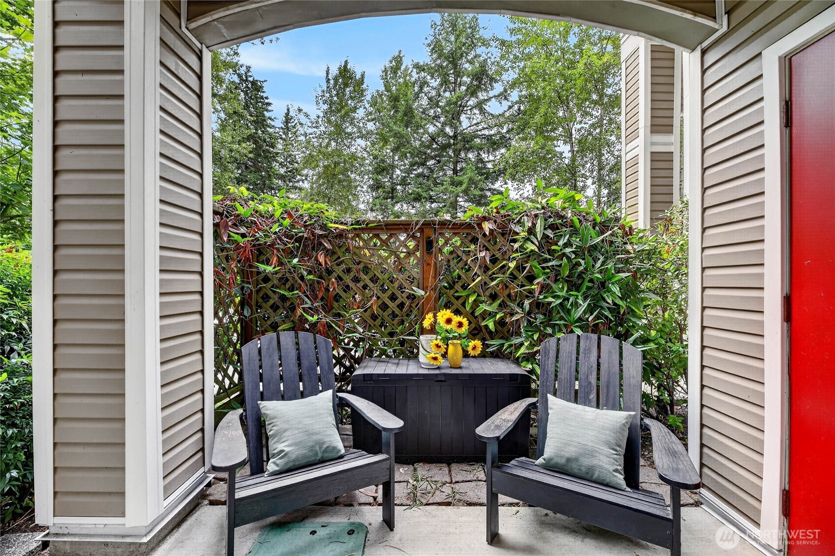 Photo 3 of Condo for sale at 10709 Valley View Rd #C103, Bothell, WA 98011 | MLS# NWM2577646 | Listing updated on 2026-09-24