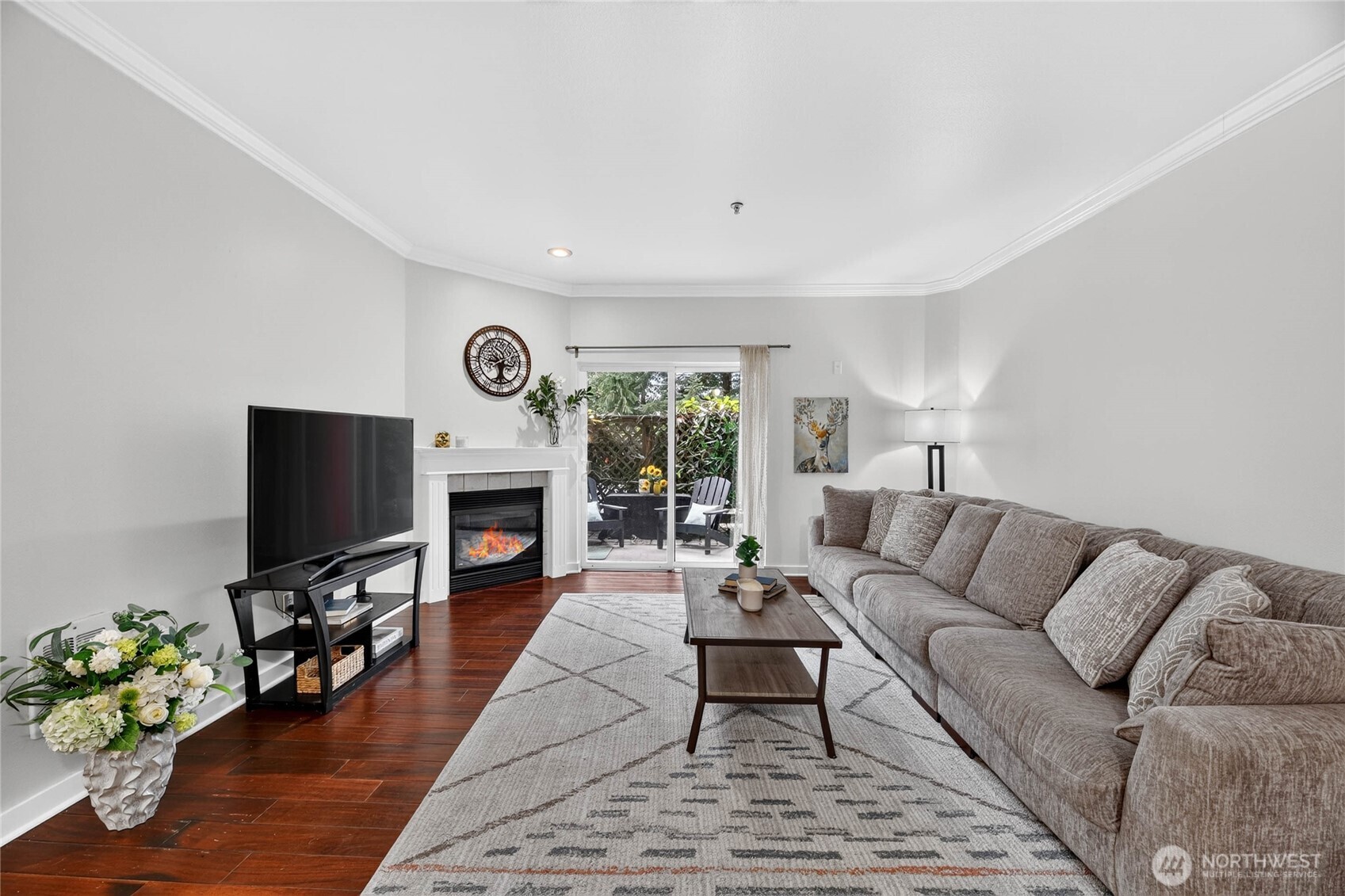 Photo 3 of Condo for sale at 10709 Valley View Rd #C103, Bothell, WA 98011 | MLS# NWM2577646 | Listing updated on 2026-09-24