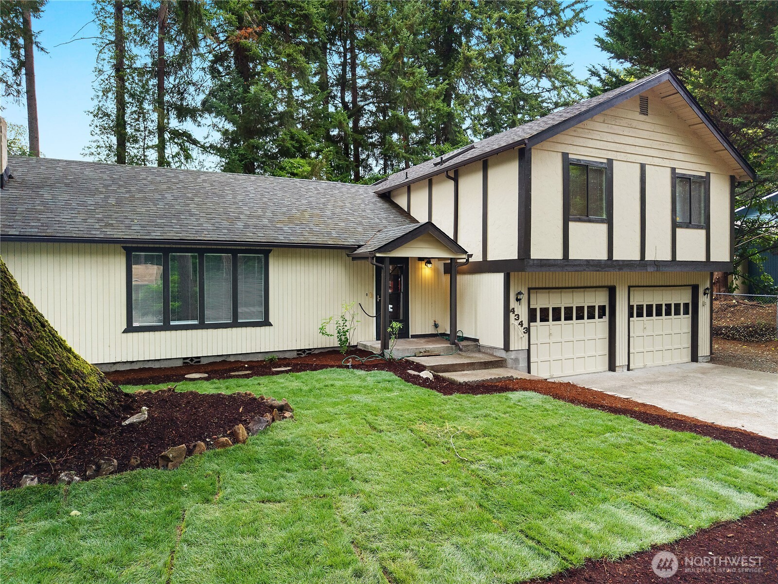 Photo 1 of Single family home for sale at 4343 Highline Dr Se, Olympia, WA 98501 | MLS# NWM2579449 | Listing updated on 2026-09-21